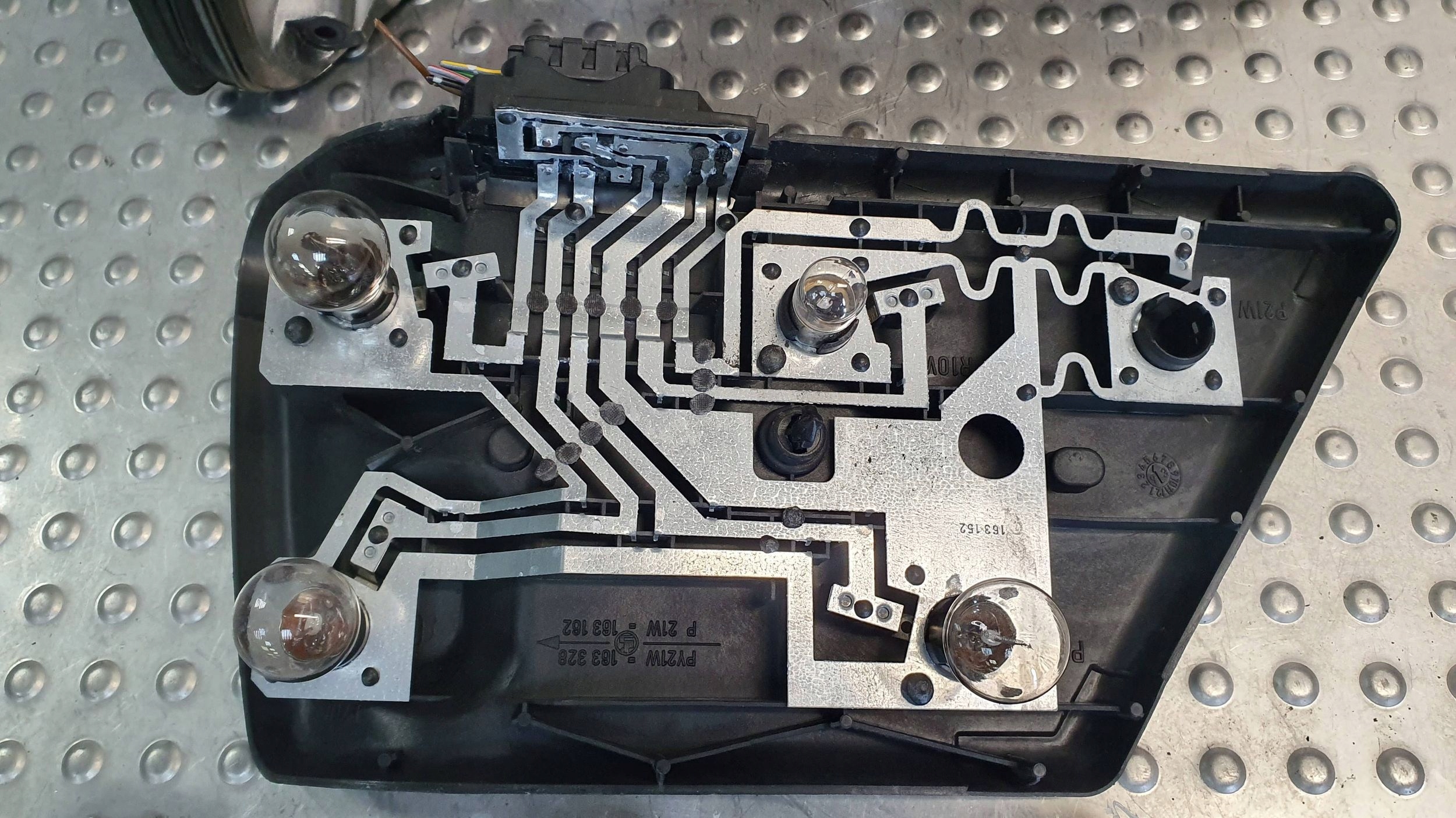 light rear part right MERCEDES W124 93
