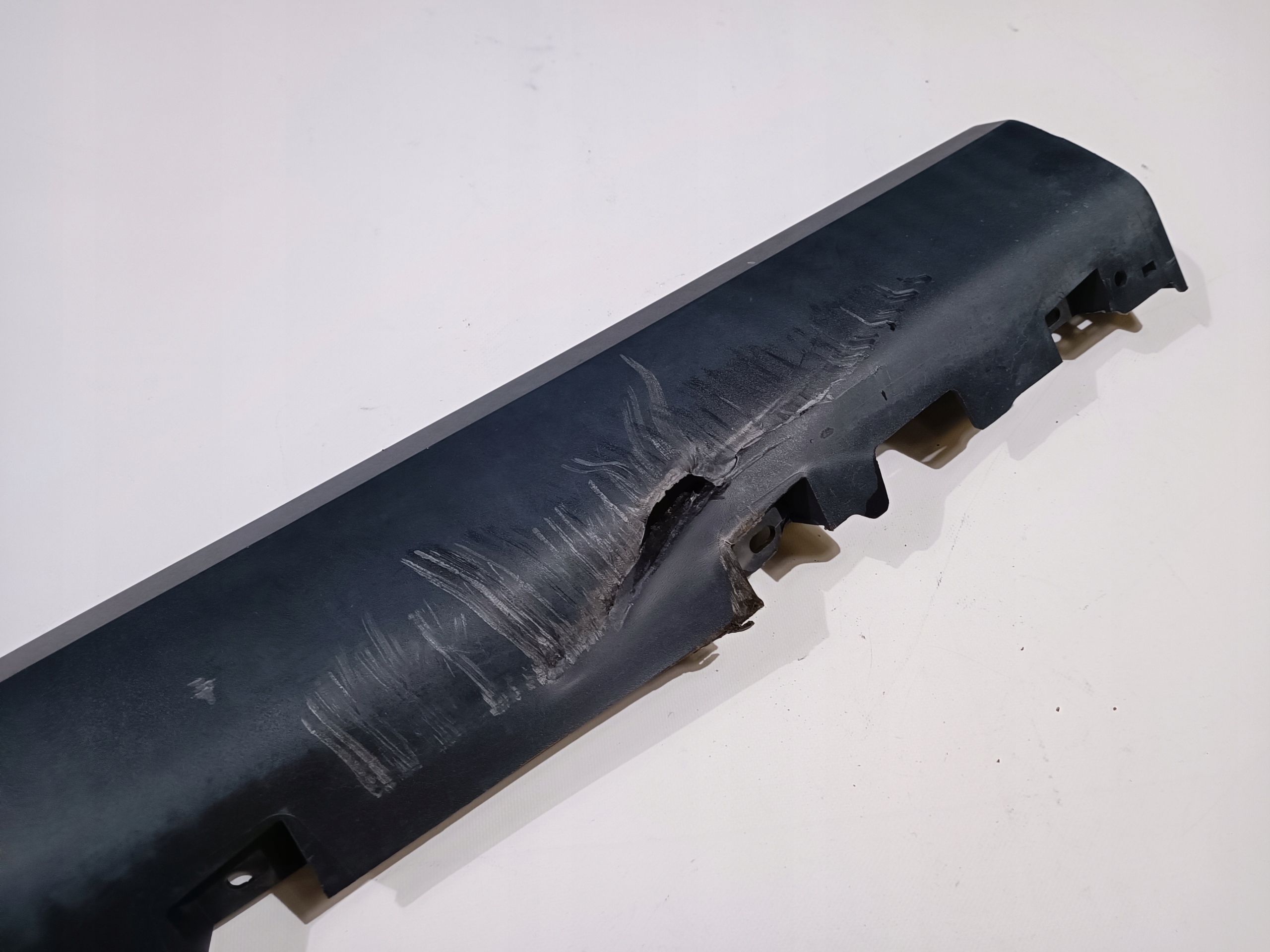 threshold moulding cap threshold left Ford Mustang 2010-2014