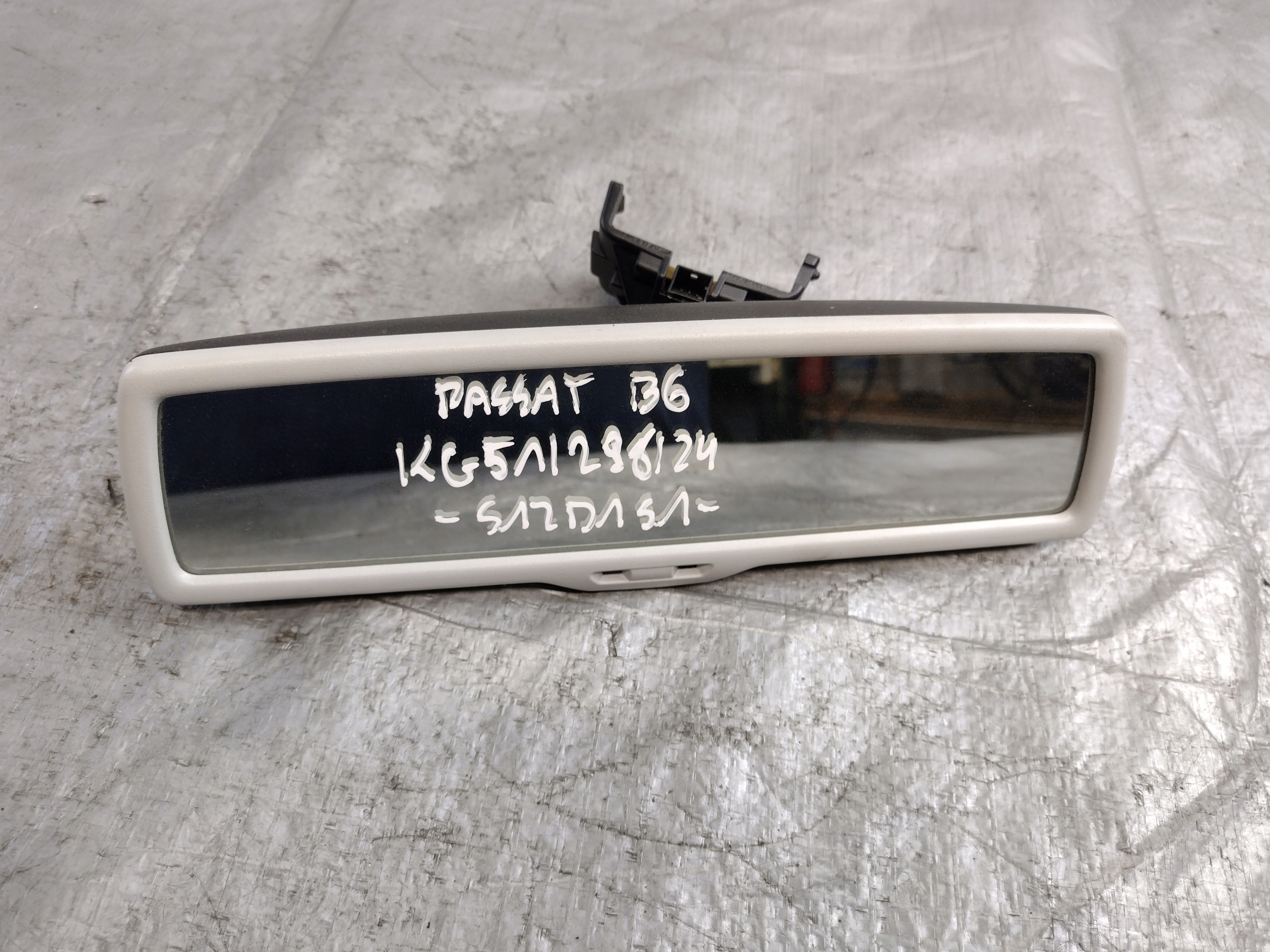 rear-view mirror FOTOCHROM VW PASSAT B6 08r.