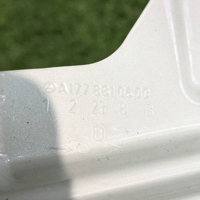 fender right front MERCEDES A-KLASA W177 NR.B686