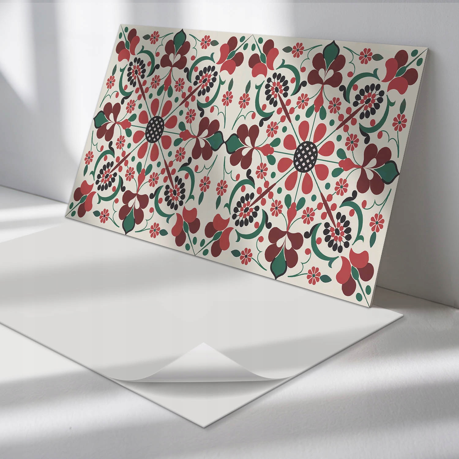 Balíček samolepiacich Pvc panelov Kvetinový vzor so symetriou 6 ks 60x30 cm