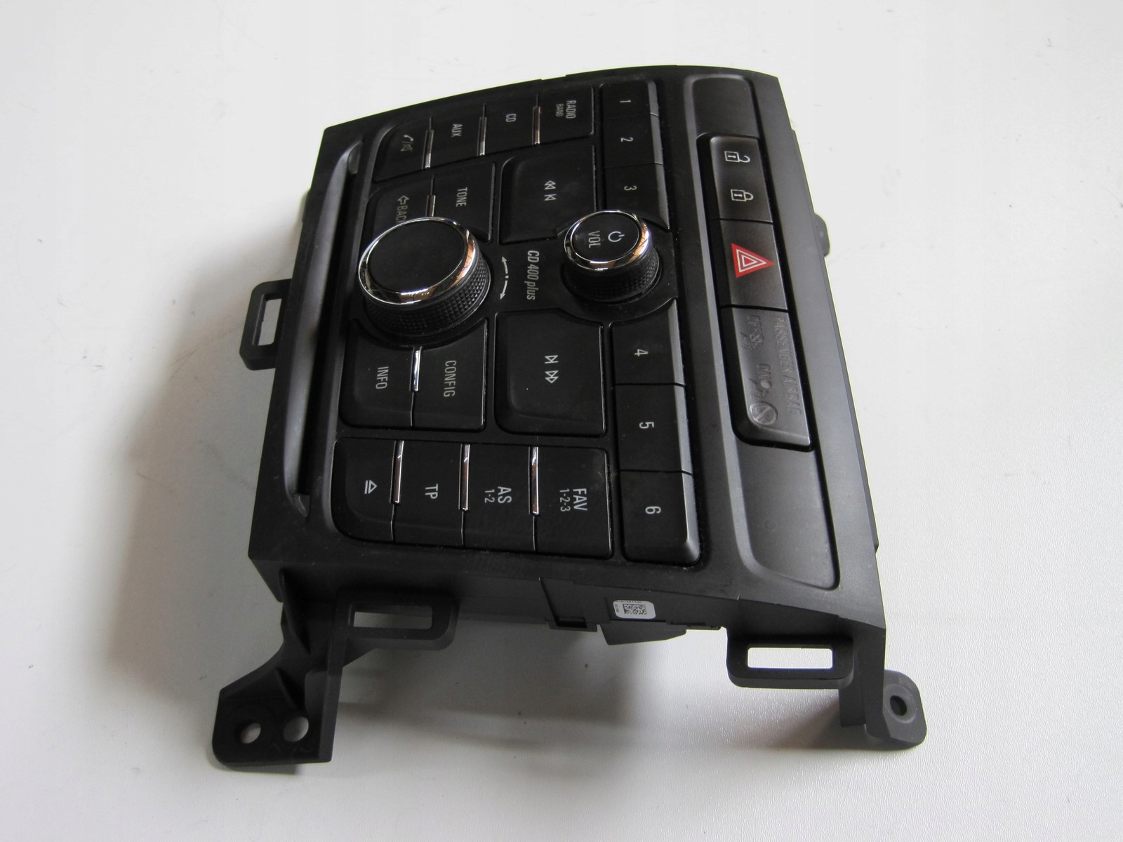 PANEL RADIA OPEL ZAFIRA C ASTRA 4 J 13435410