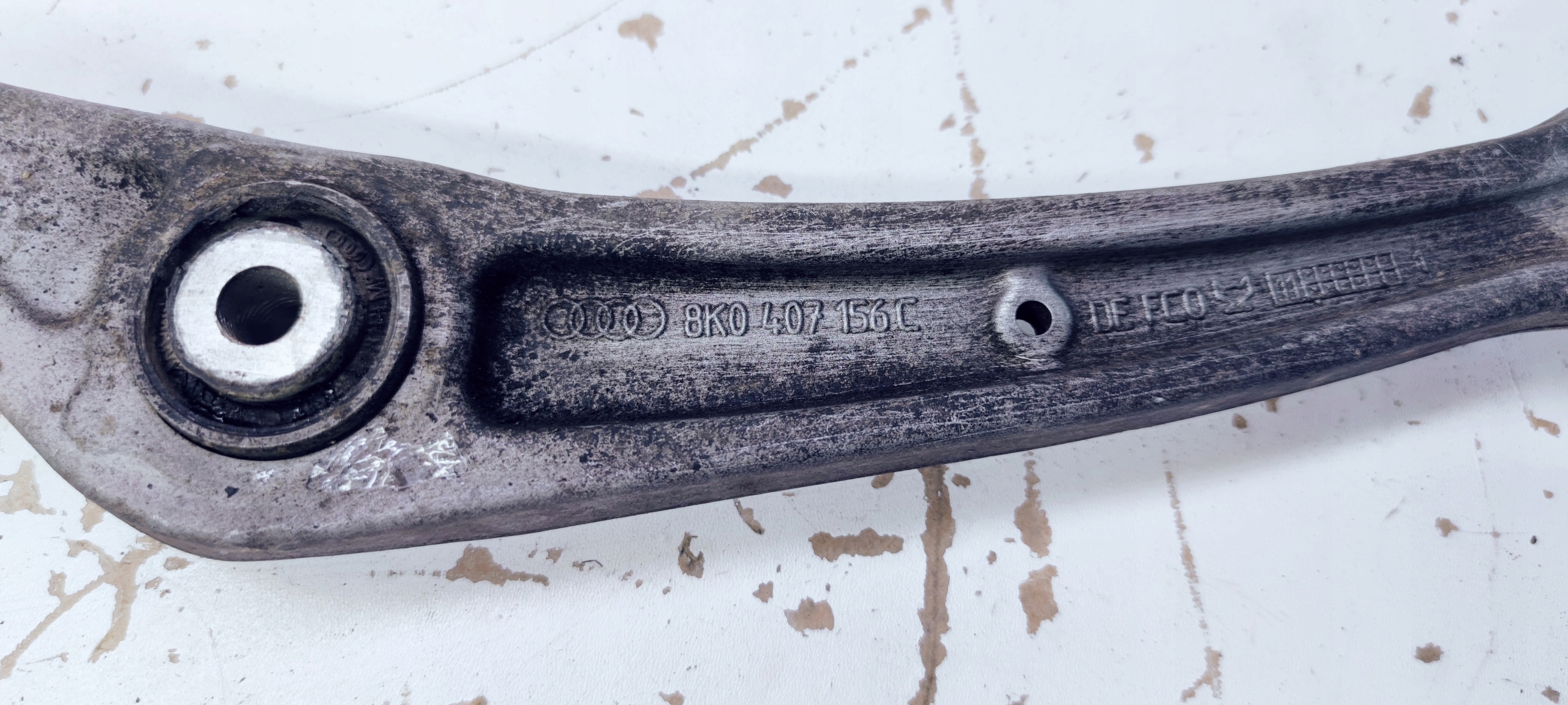 arm right front AUDI A4 A6 A7 8K0407156C DUZY
