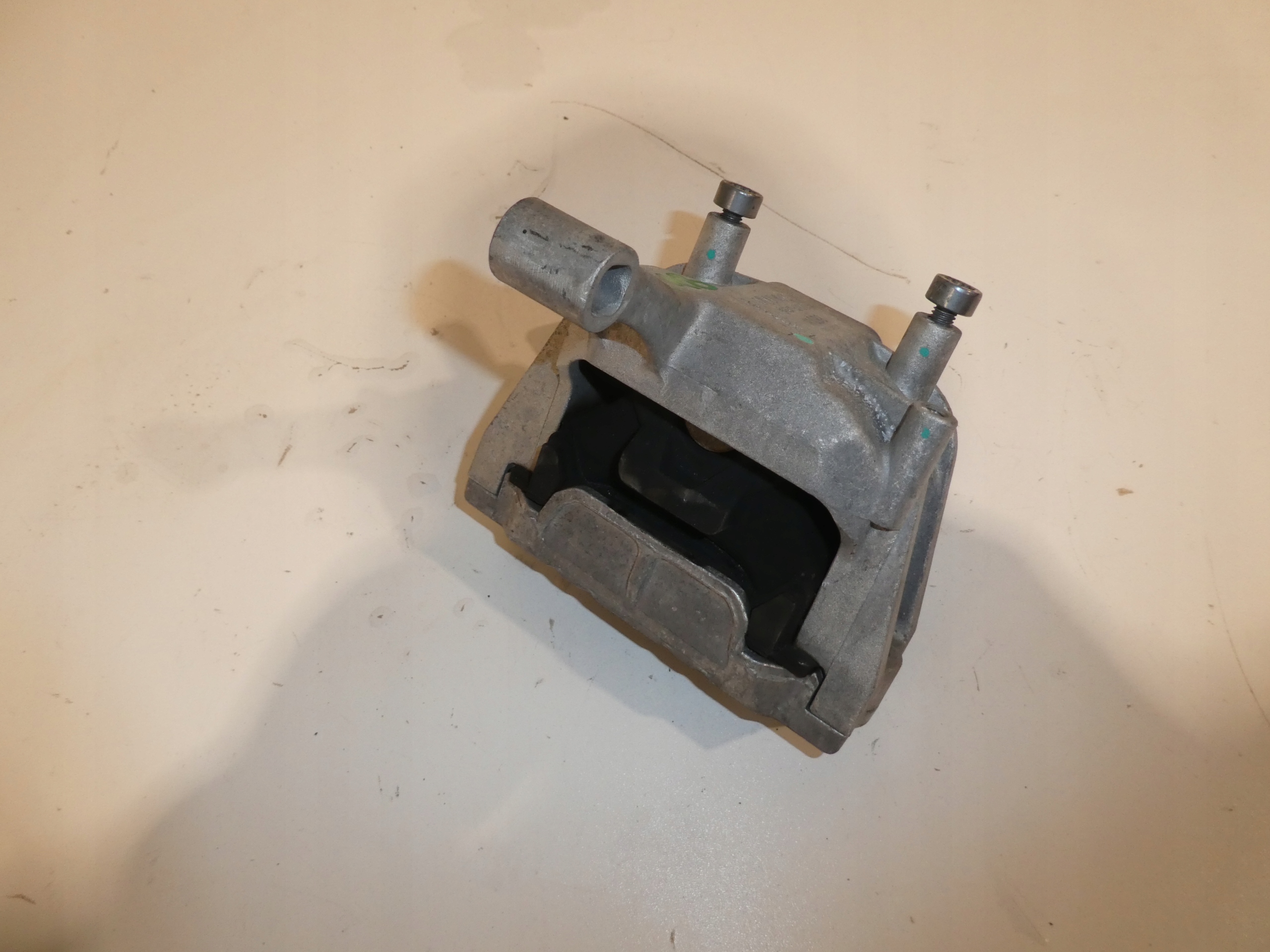 VW AUDI SKODA 2.0 TDI engine mount 5N0199262L