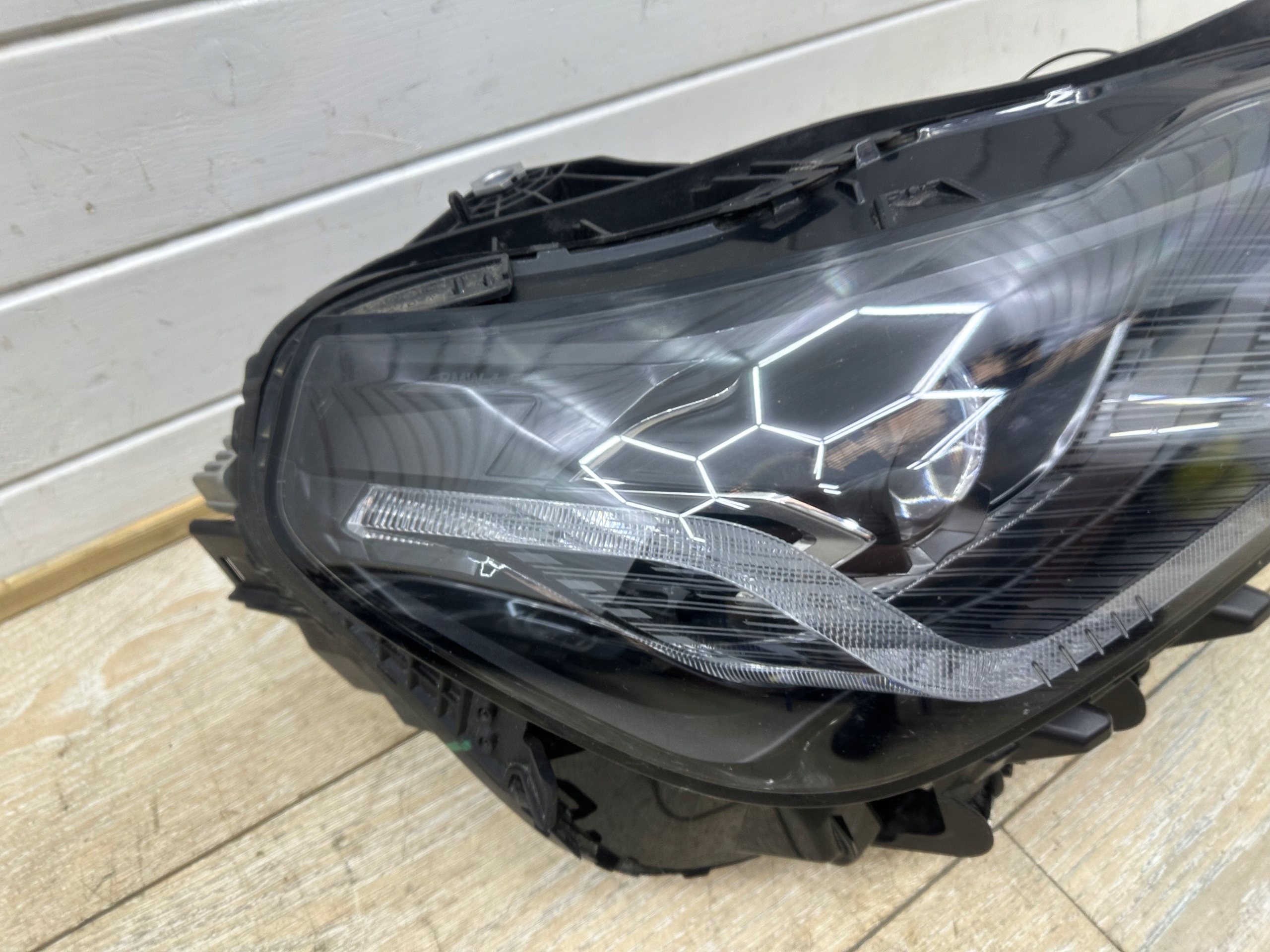 BMW 2 II G42 M2 G87 22- light FULL LED BLACK SHADOW right front EU