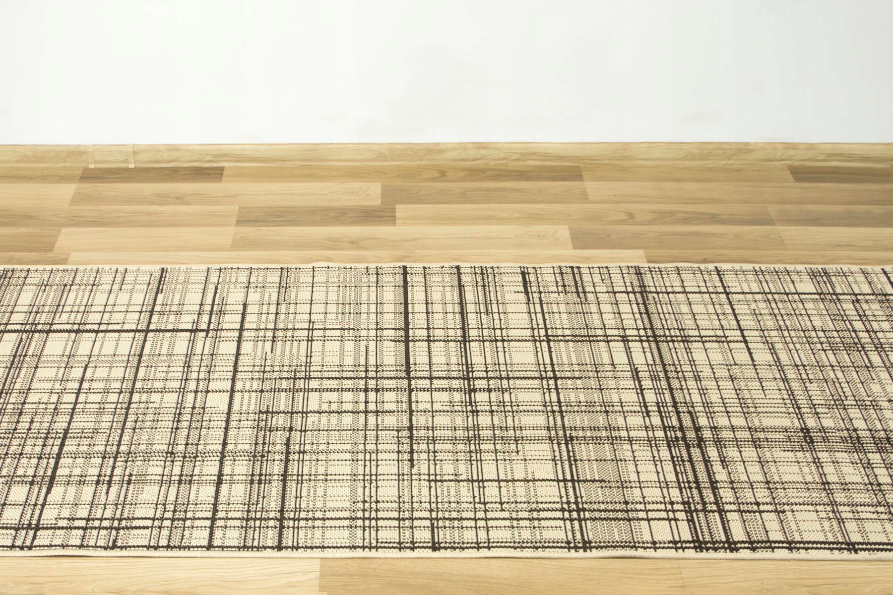 szer. 67 cm ANTYPOŚLIZGOWY CHODNIK SIZAL BEŻ BRĄZ Materiał polipropylen