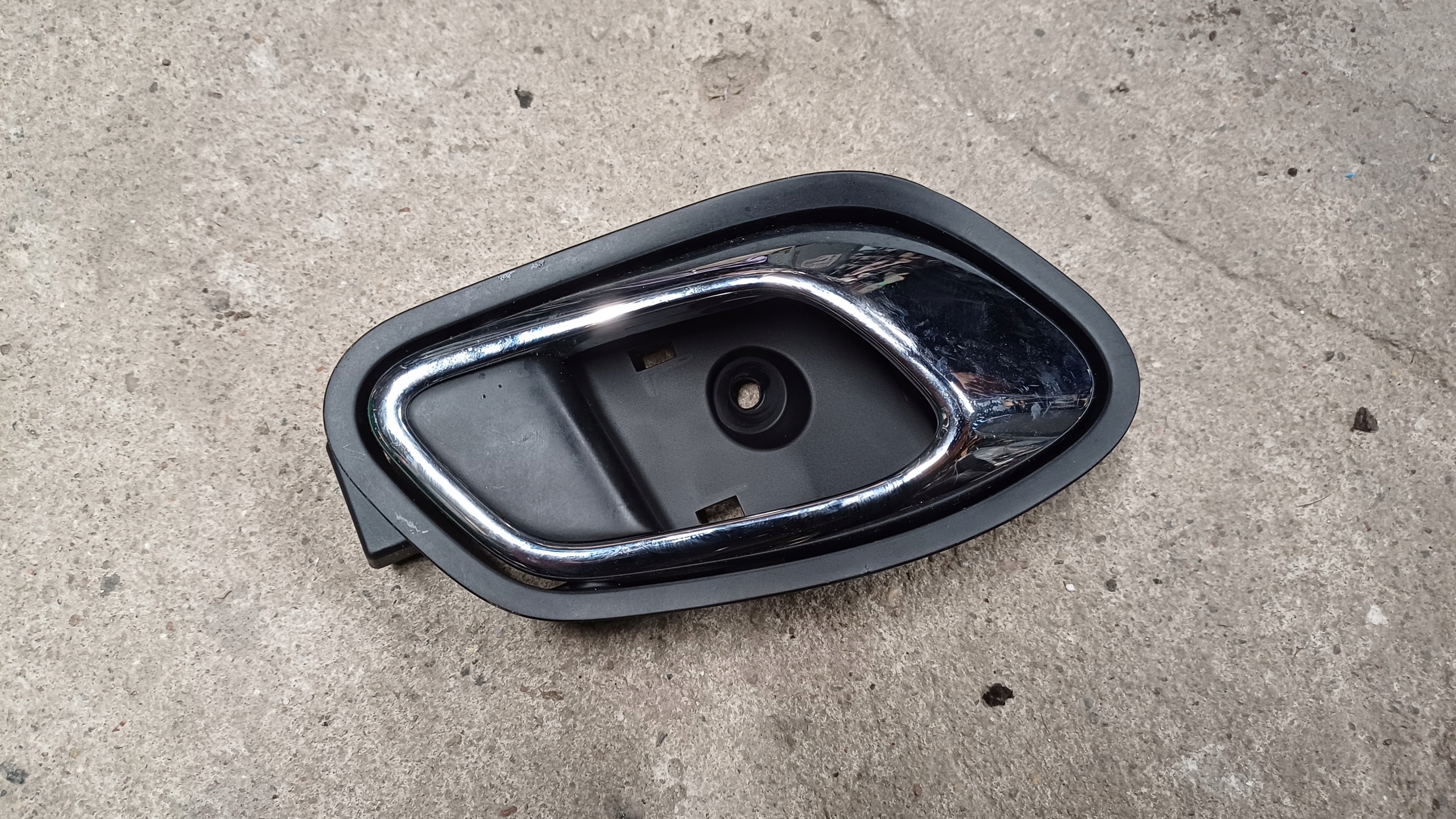kia CEED II 12- ручка двери внутренняя 82623-A2000