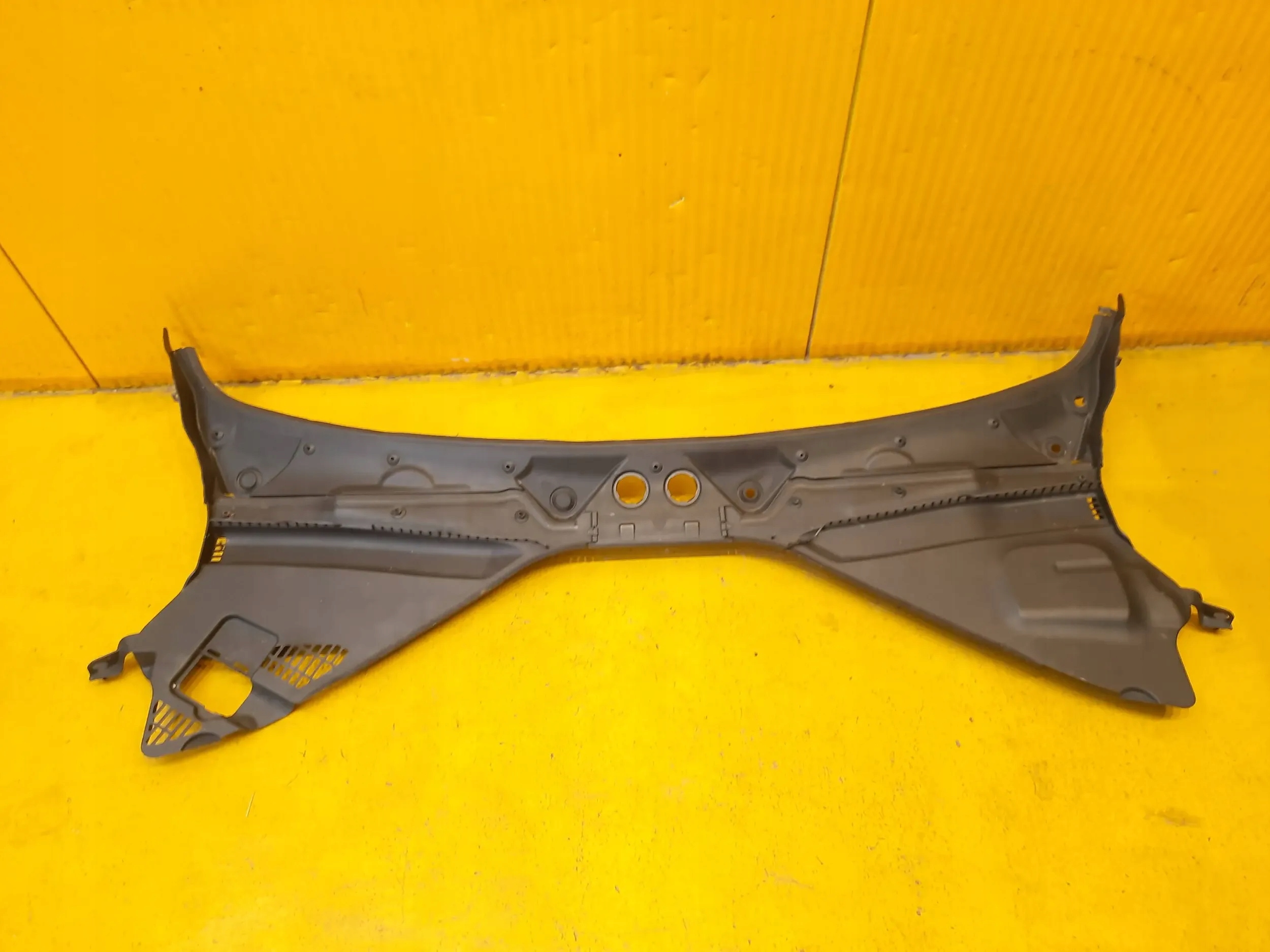 BMW 3 F30 F31 PODSZYBIE 7258177