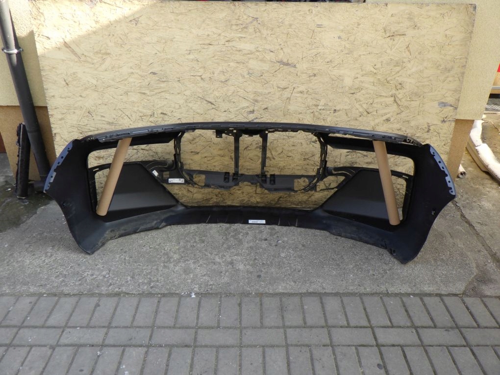 BMW 7 I7 G70 M PAKIET 2022- front bumper