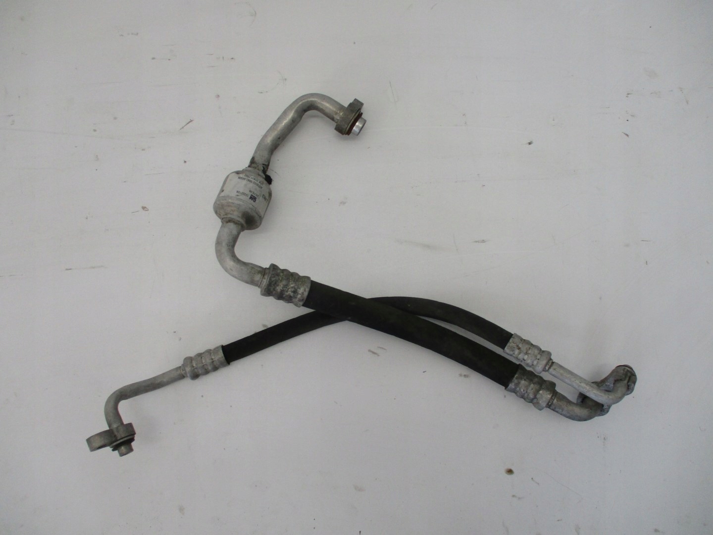 WĄŻ PRZEWÓD KLIMATYZACJI OPEL INSIGNIA 13220109