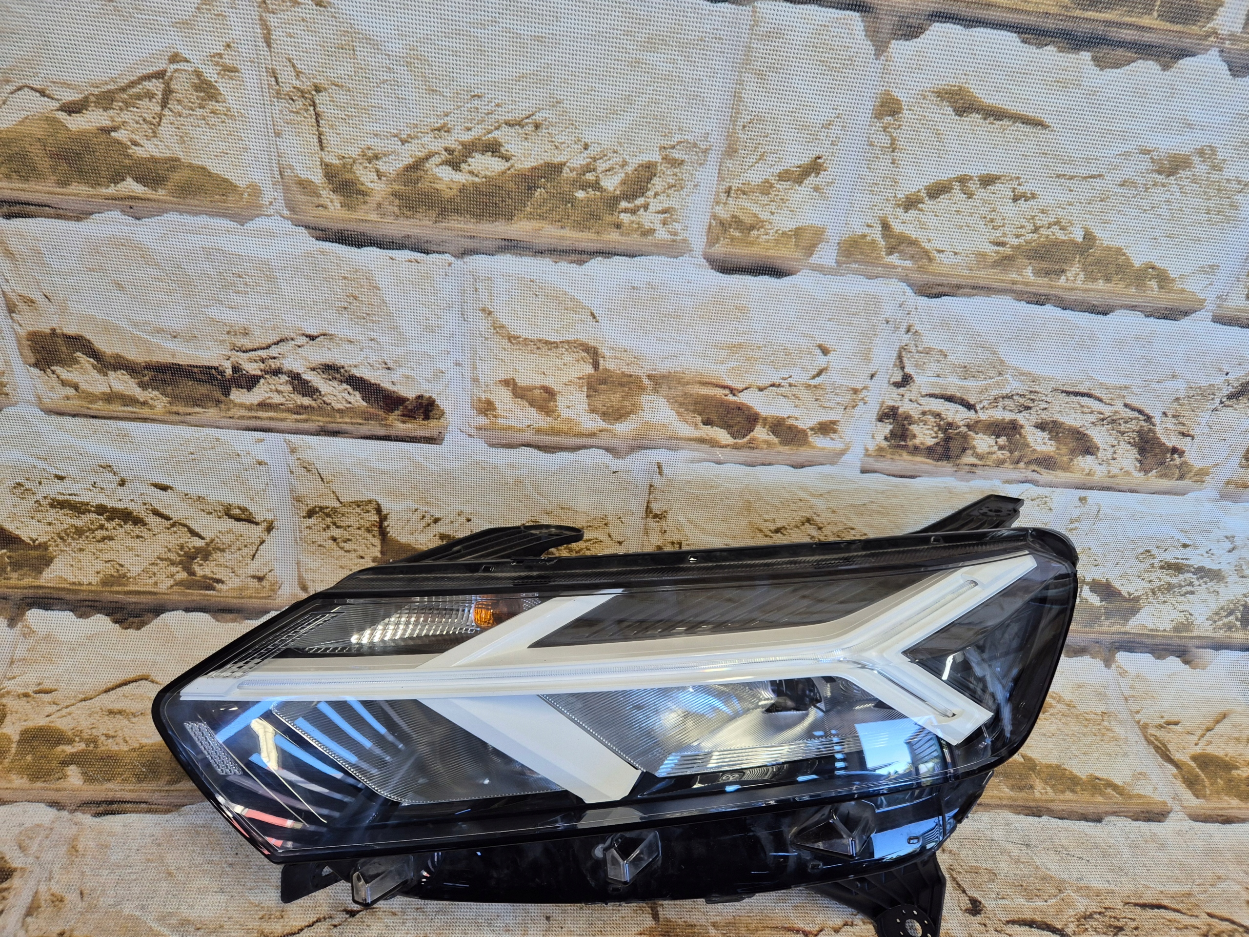 dacia sandero 22 /logan/ jogger full led lampa kompletna EUROPA biała