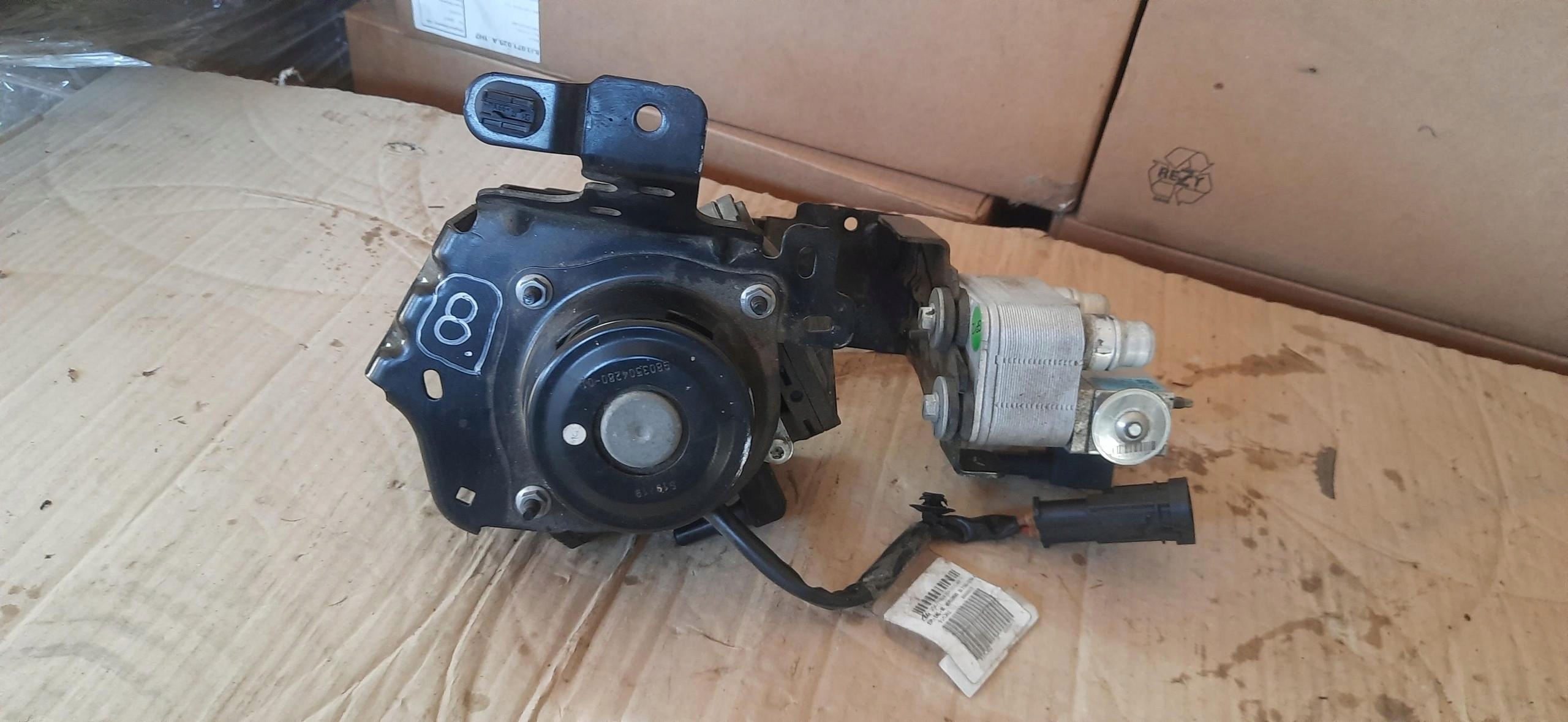 POMPA VACUM OPEL CORSA F ELEKTRYK 9835028580 09000003