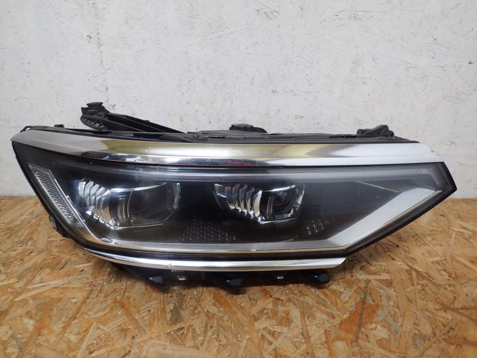 light right FULL LED VW PASSAT B8 LIFT 3G1941082P