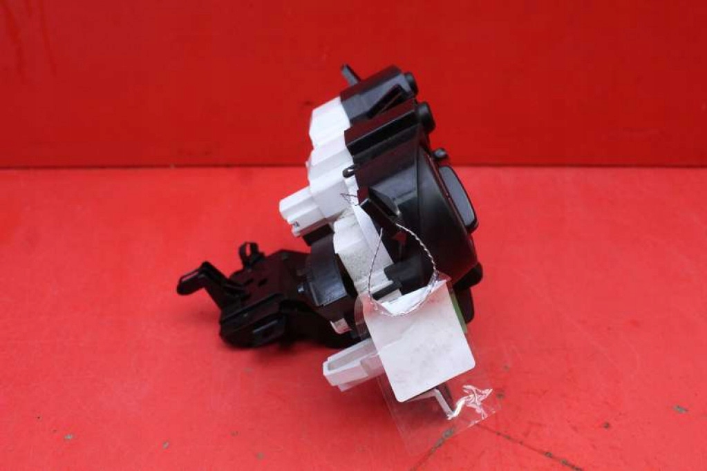 control panel air conditioning devices KLIMY UDF71 MAZDA 2 DE 07-10