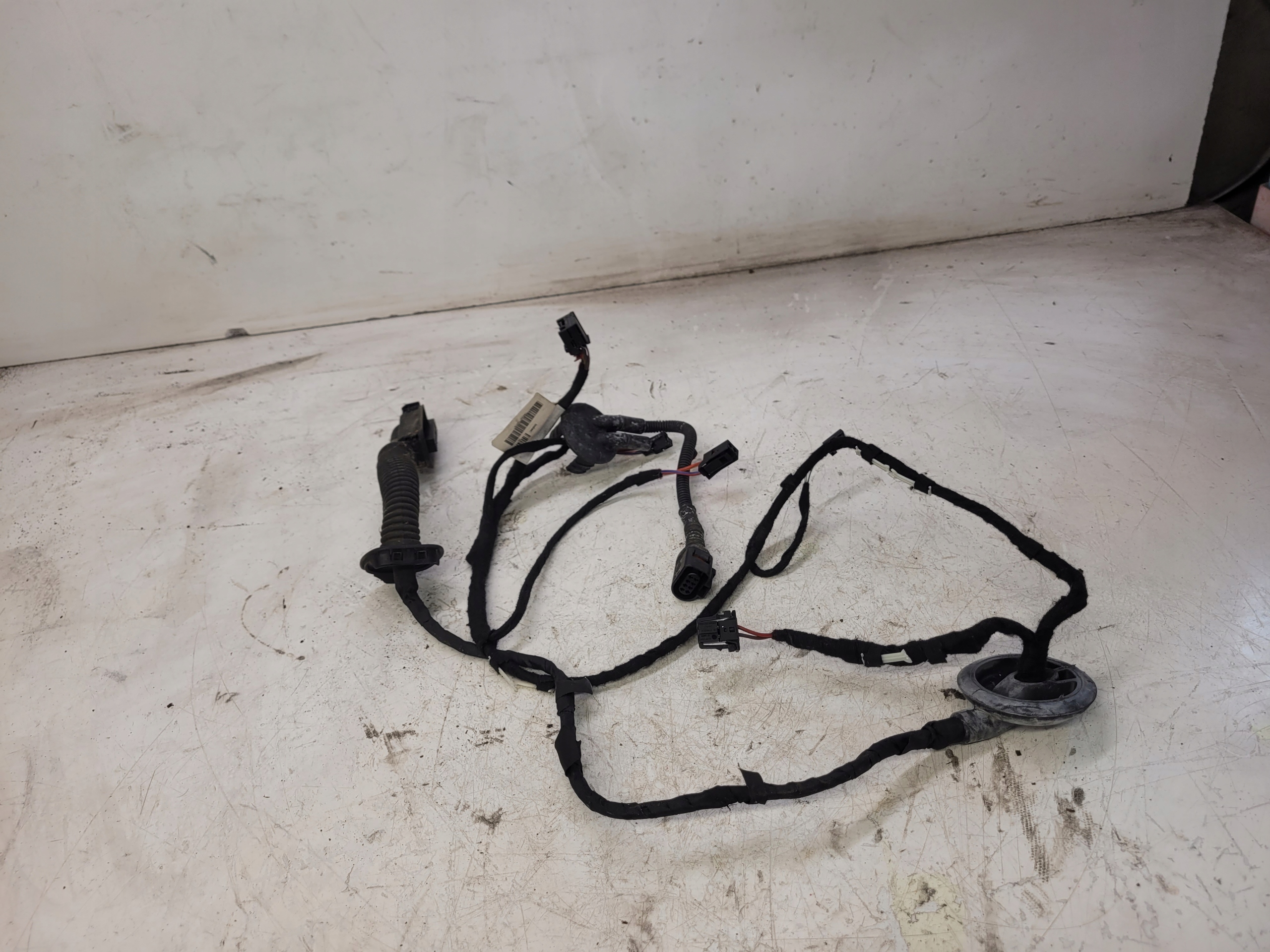 bundle door left right rear part AUDI Q5 8R0971687R
