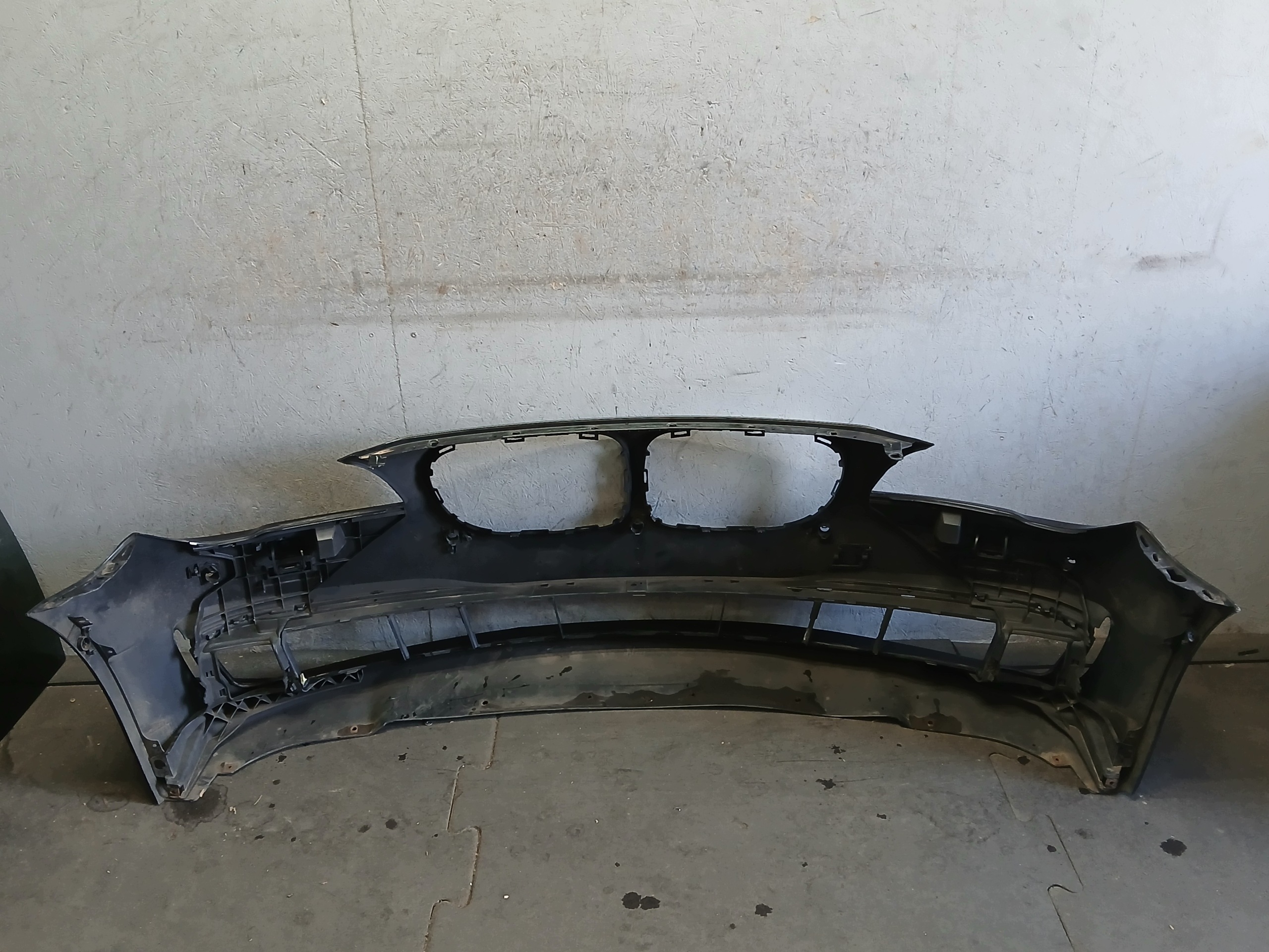 bumper front BMW 7 VII F01 F02 LIFT