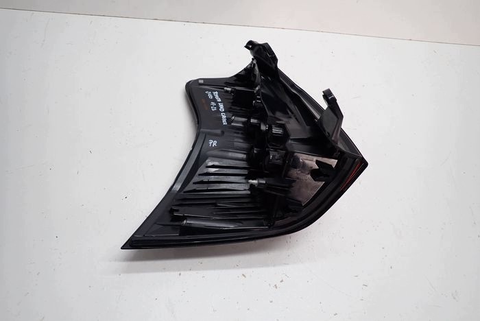 TOYOTA LAND CRUSER J150 LED 17- light right rear rear part