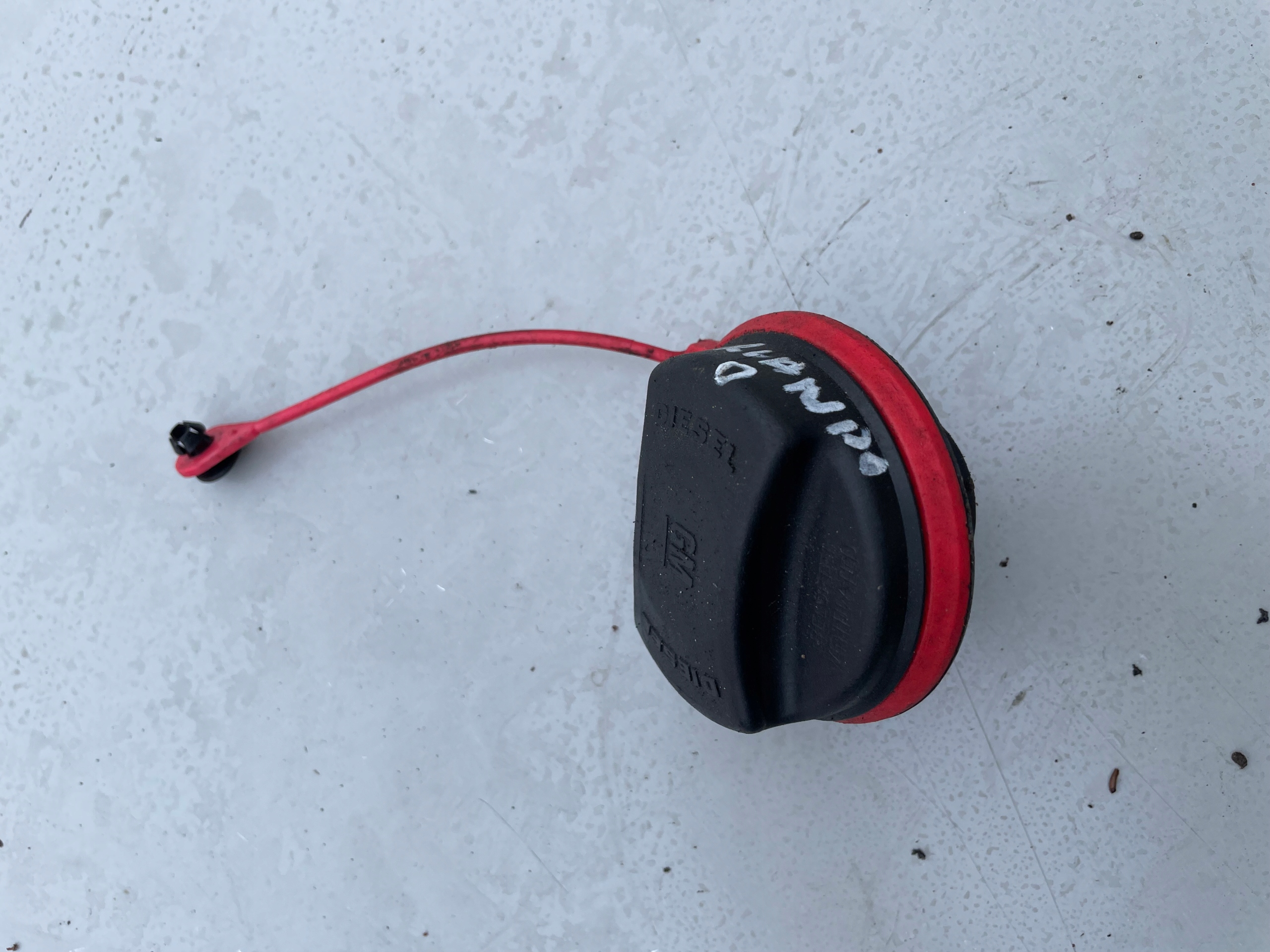 KOREK WLEWU PALIWA CHEVROLET ORLANDO