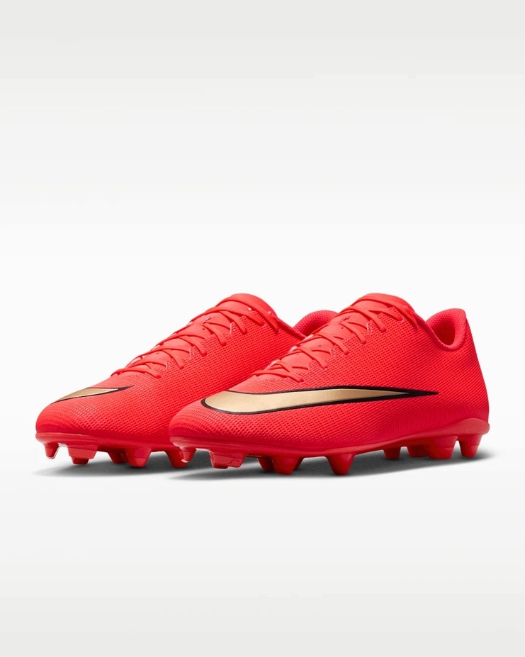 Buty piłkarskie Nike lanka korki Nike Mercurial Vapor 16 Club r. 41