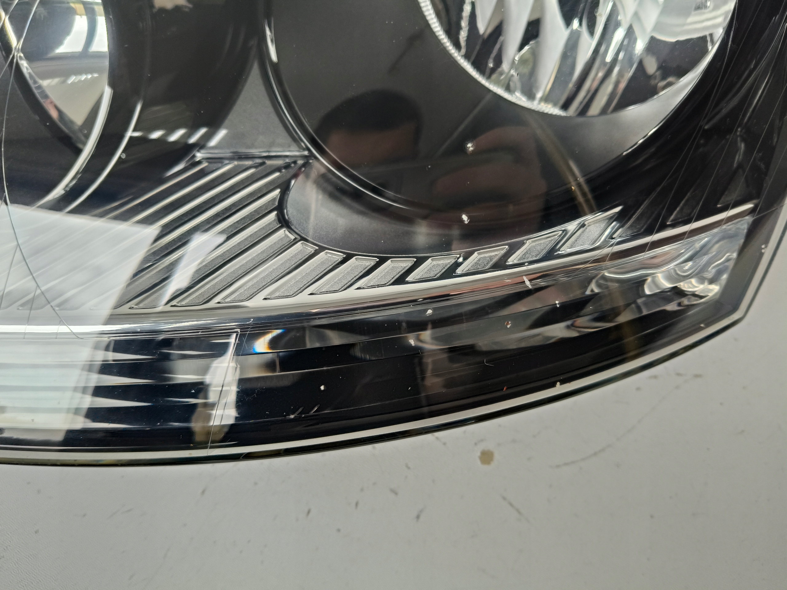 light left REFLEKTOR VW GOLF V 5 1K 1K0 03- black
