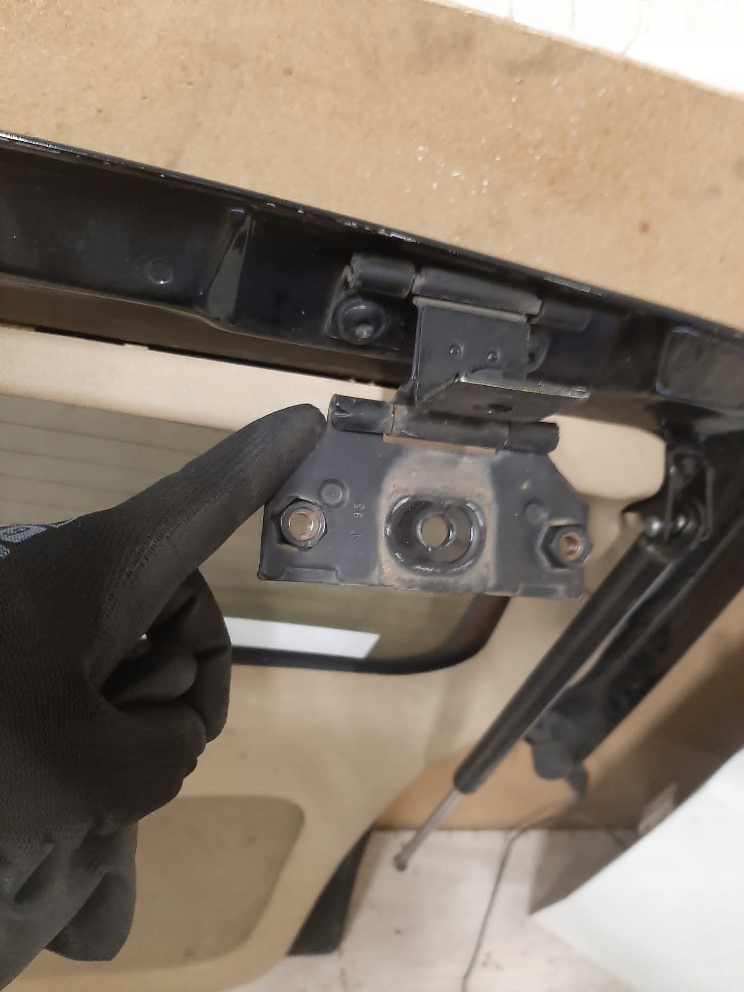 JEEP GRAND CHEROKEE ПЕТЛЯ ЗАДНЕЙ ЗАДНЕЙ ДВЕРИ 96