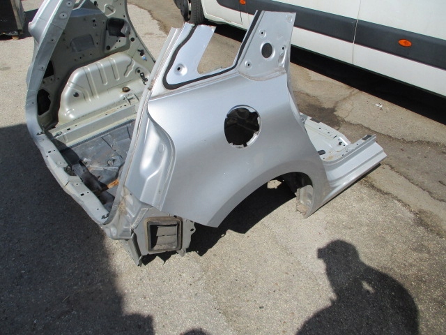 C4 PICASSO II ĆWIARTKA PRAWA TYLNA BŁOTNIK TYLNY