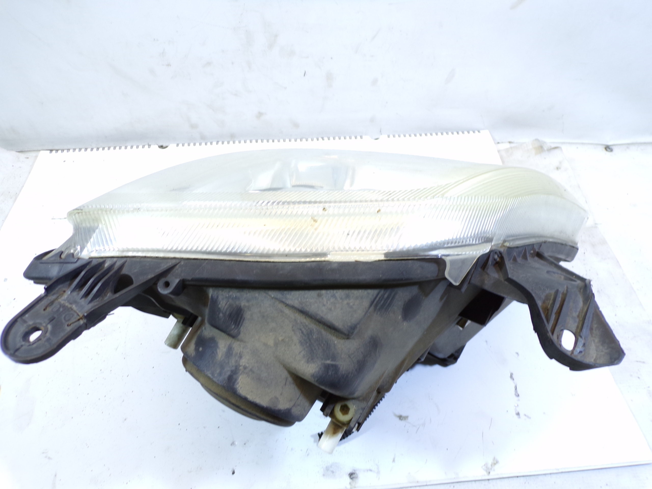 light left front OPEL MERIVA A XENON OPIS