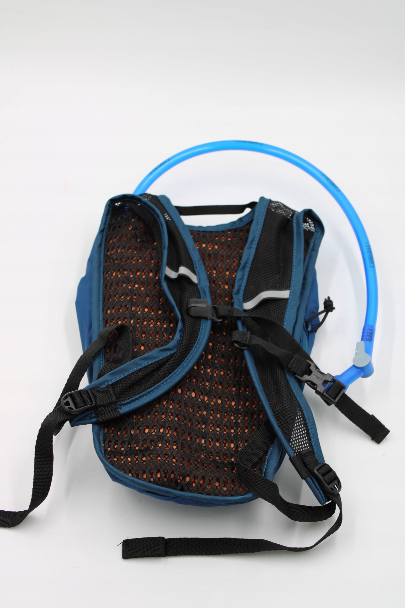 Plecak rowerowy Camelbak Hydrobak Light niebieski z bukłakiem na wodę 1.5L Kod producenta C2405/401000