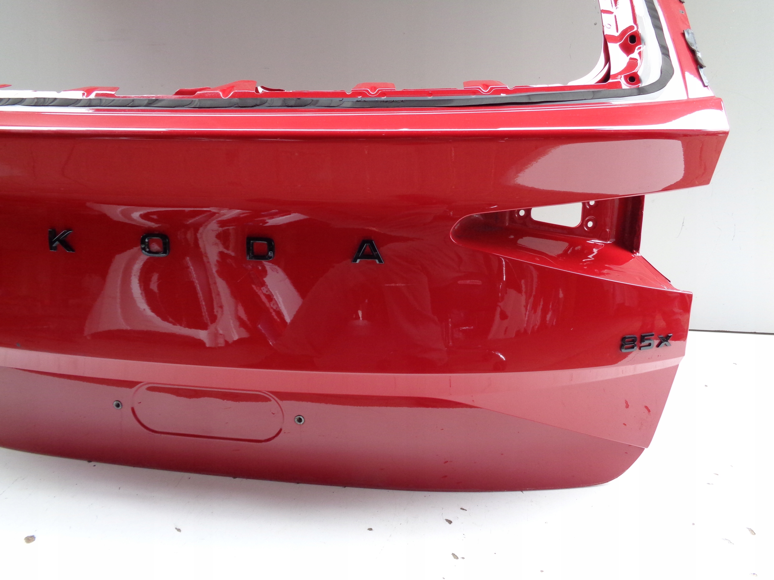 boot doors SKODA ENYAQ 5LA 21- NR 51818