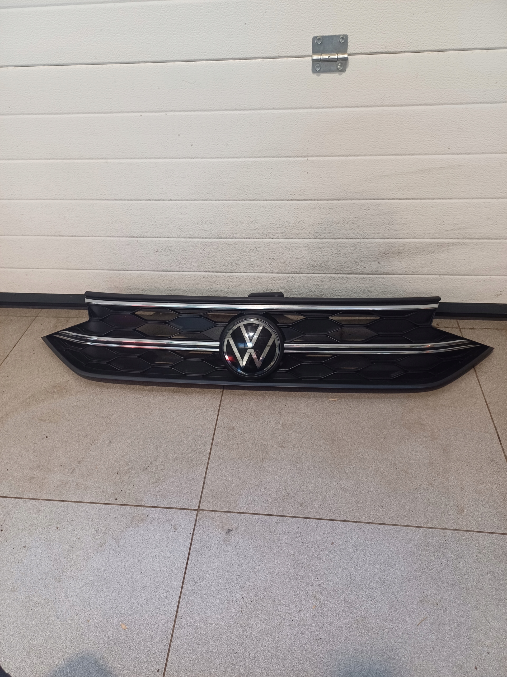 Grille VW TAIGO 2G7853343