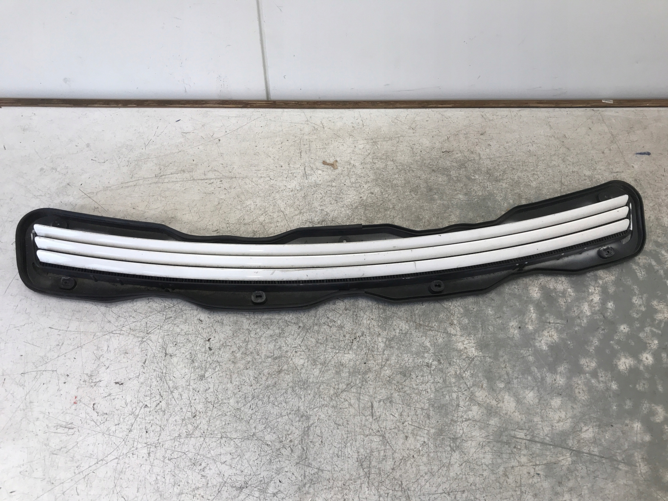 intake air bonnets MERCEDES W210 A2108800705