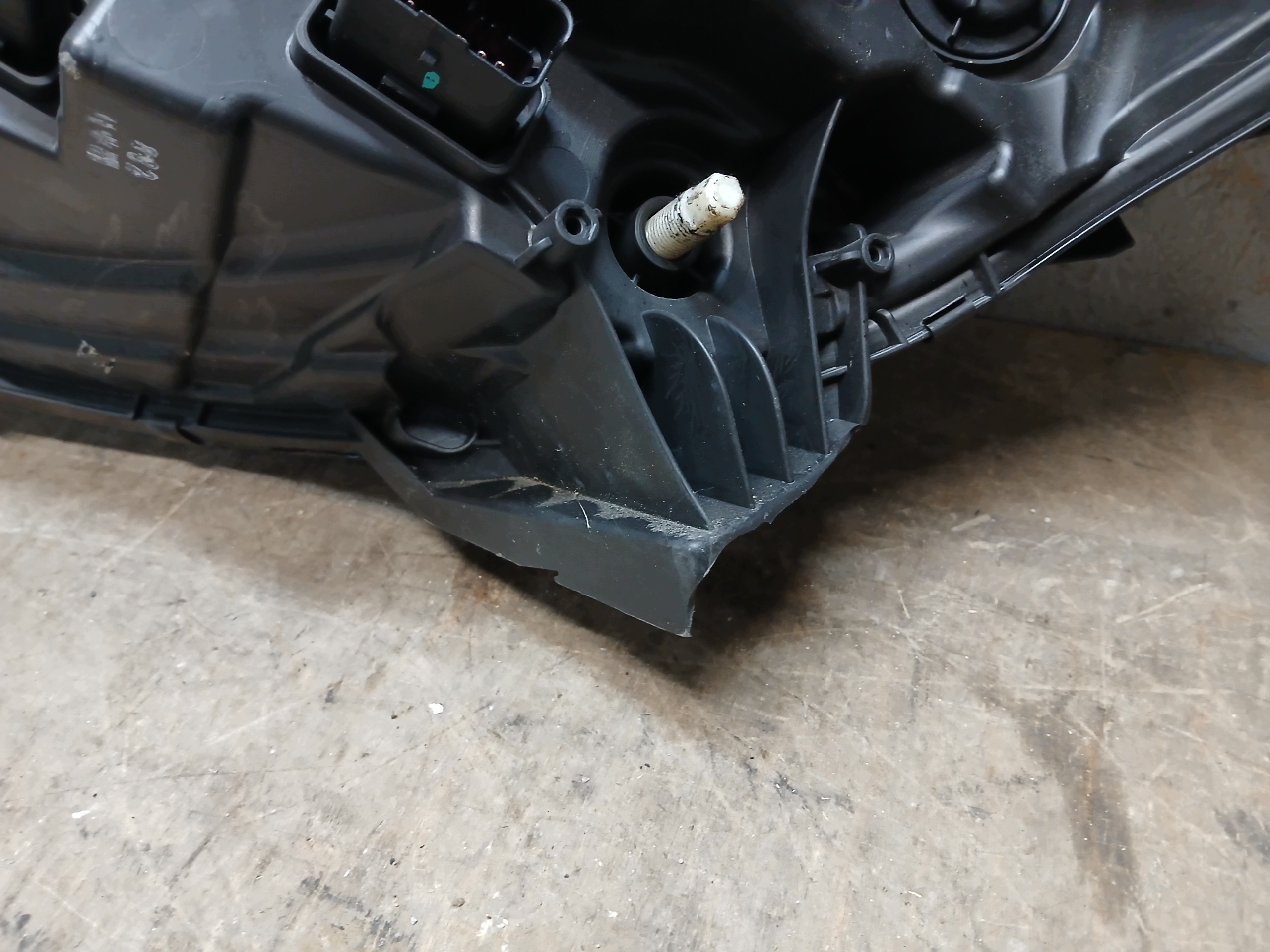 light front right RENAULT CAPTUR and 1 lens 260102734R