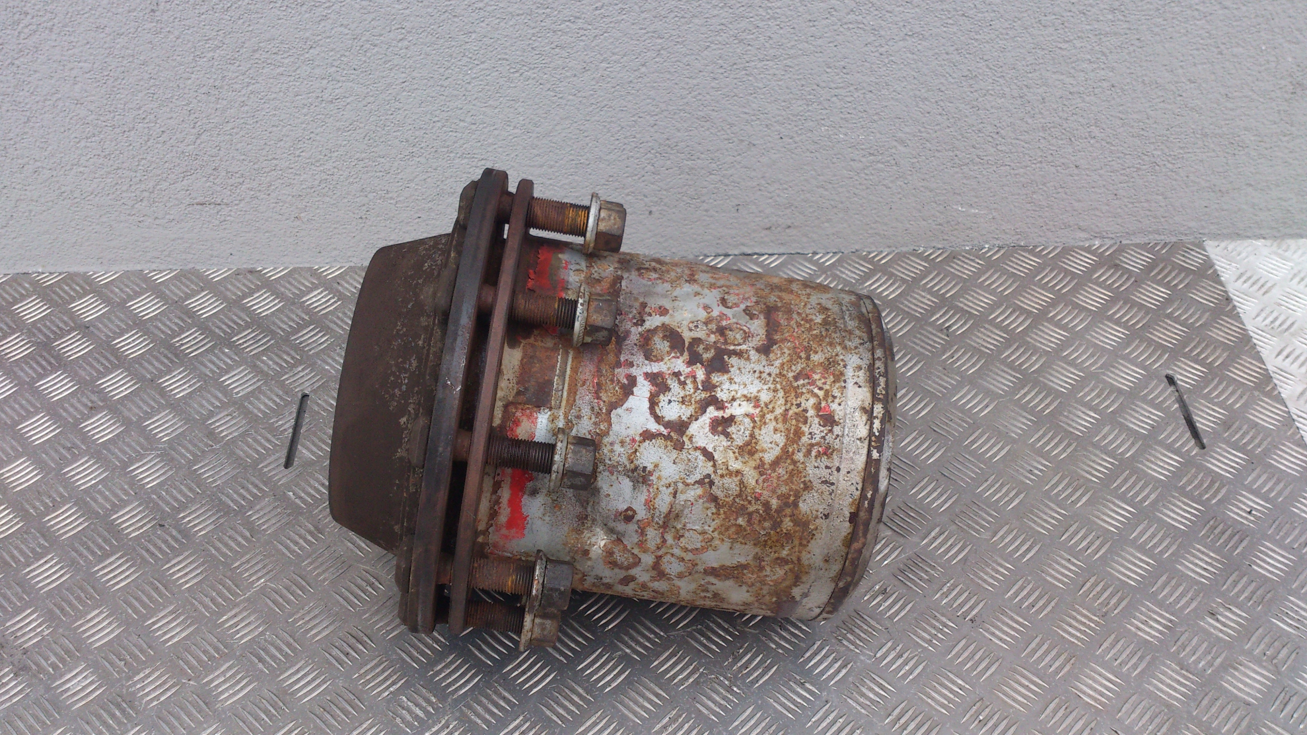 БАРАБАННЫЙ ТОРМОЗ SCANIA 4 САМОСВАЛ