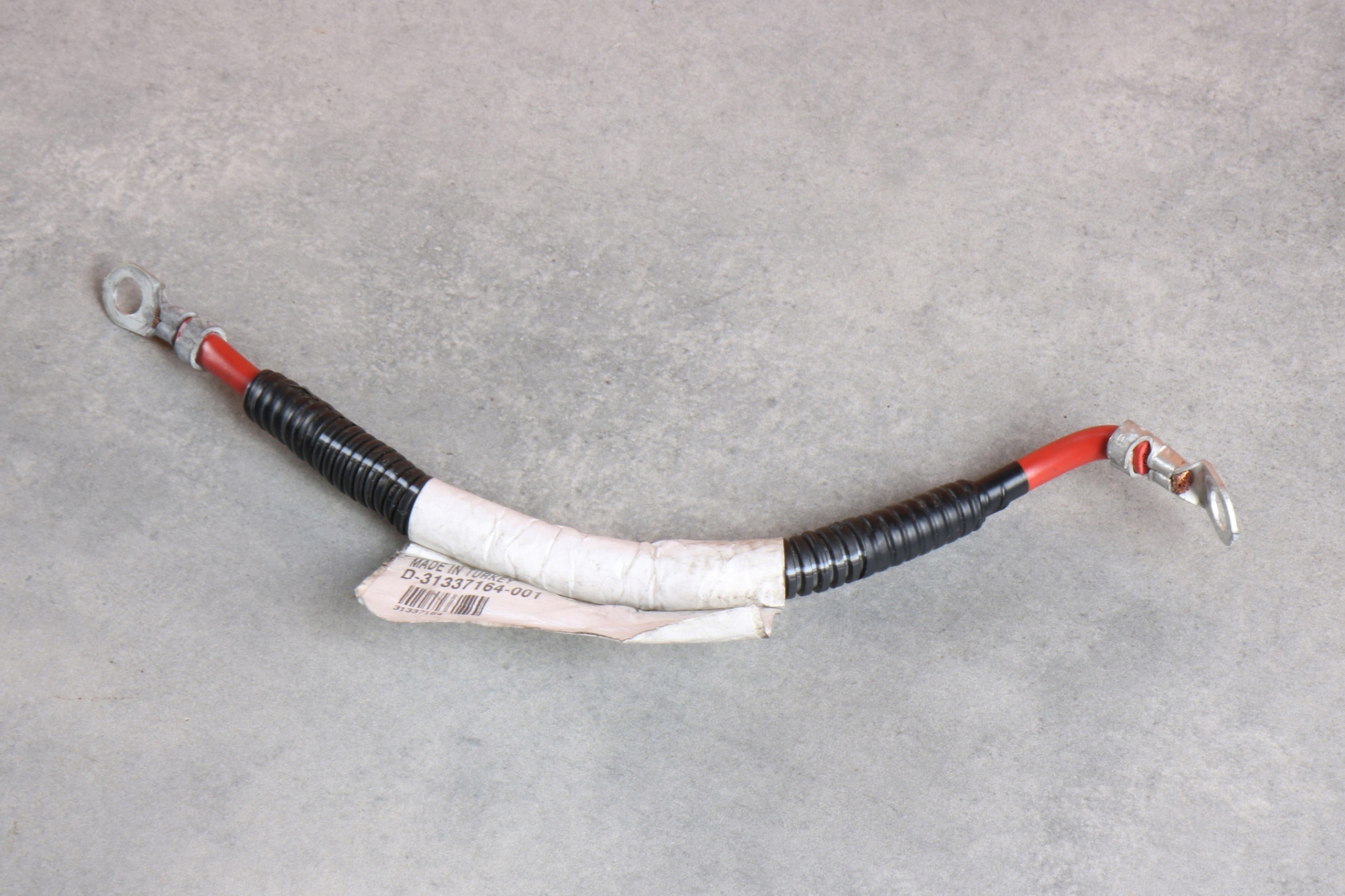 VOLVO XC60 and KABEL cable battery PLUSOWY plus 31337164