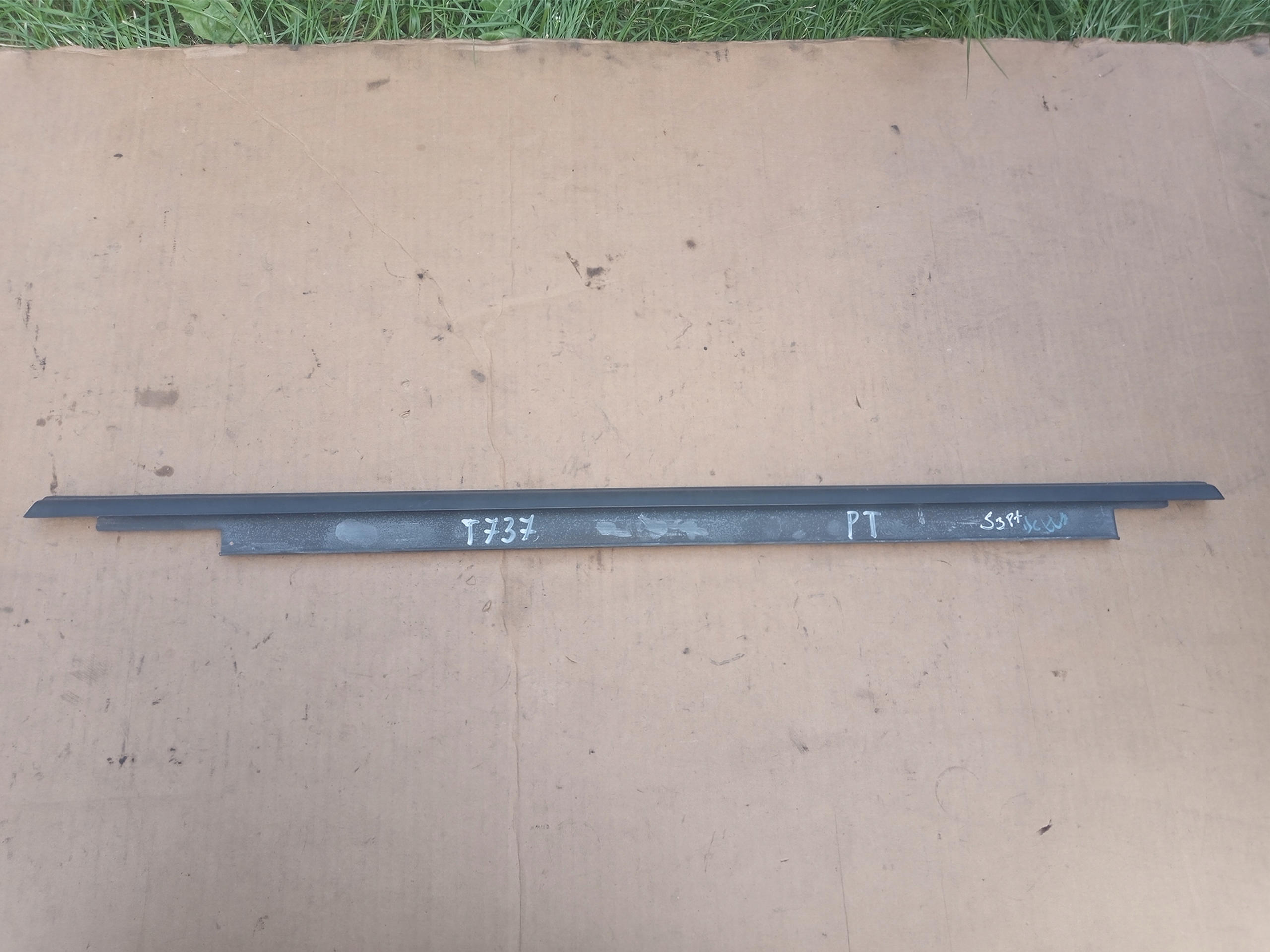 8V4839478 - Задний правый Audi A3 SPORTB S-LINE