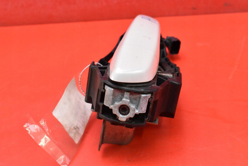 handle right front front KWED 9688834080T CITROEN DS5 1 and 12-15
