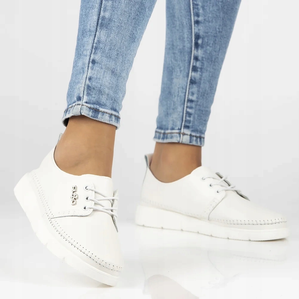 Kožené tenisky Filippo DP6747/25 Wh bílé 37