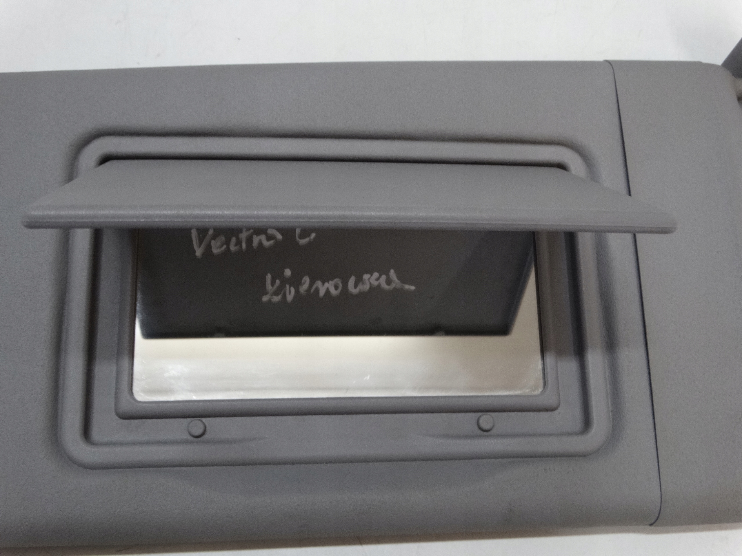 cover PRZECIWSLONECZNA left OPEL VECTRA C