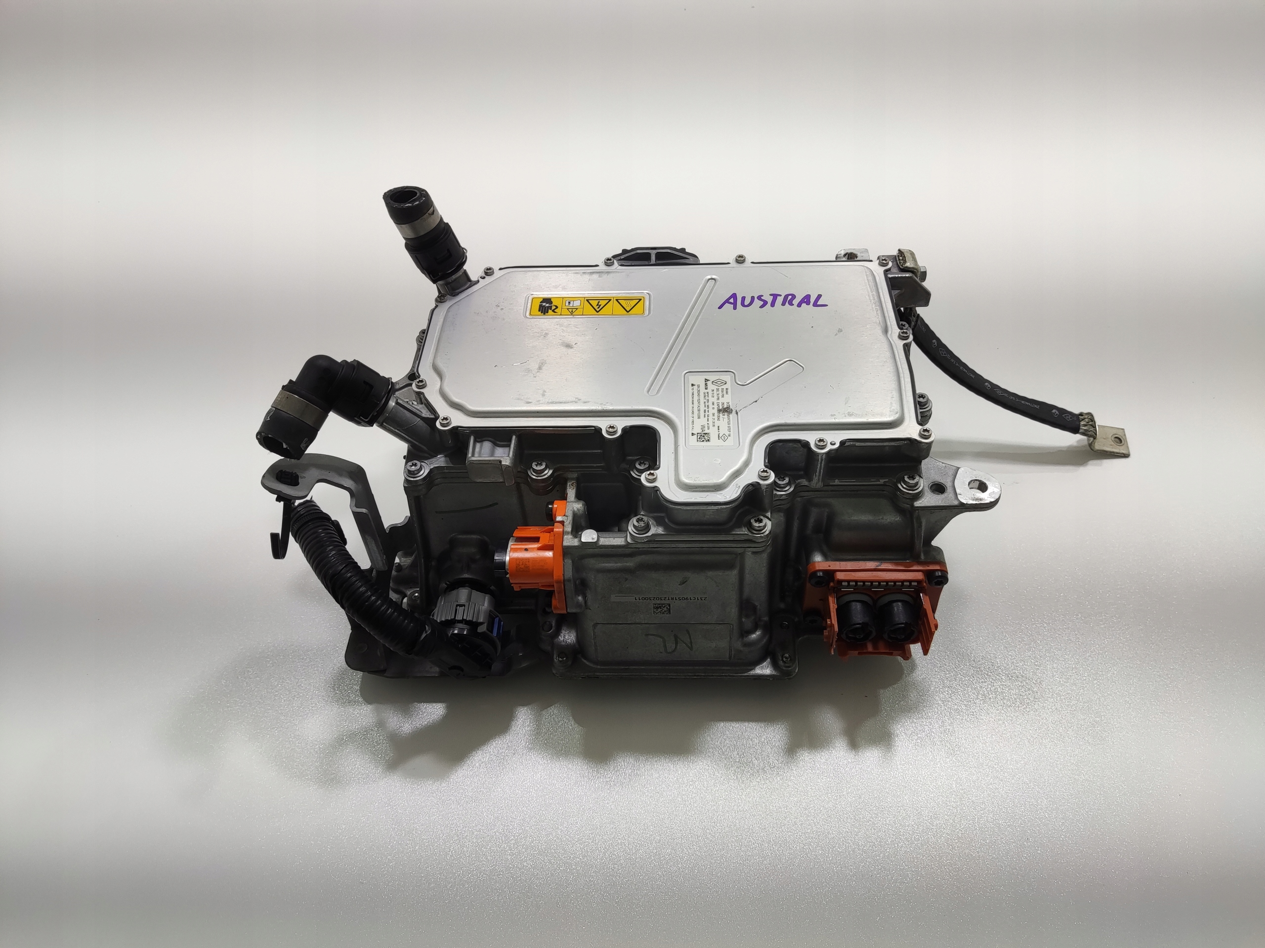INWERTER KONWERTER FALOWNIK RENAULT AUSTRAL 1.2 E-TECH 2022-2025 292A01152R