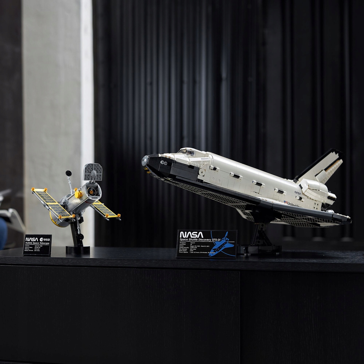 LEGO Creator Wahadłowiec Discovery NASA 10283 Marka LEGO