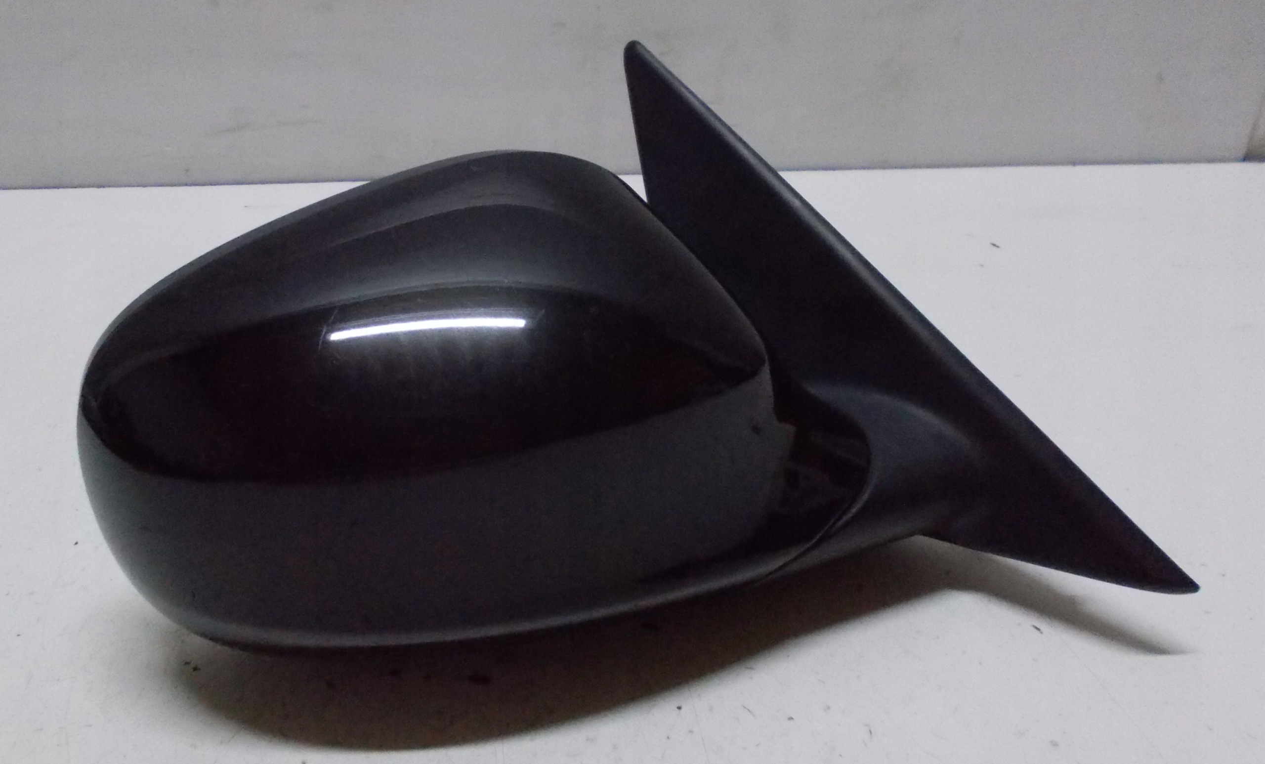 BMW E91 2.0 D 10R mirror right 5 PIN SCHWARZ2 EUROPA