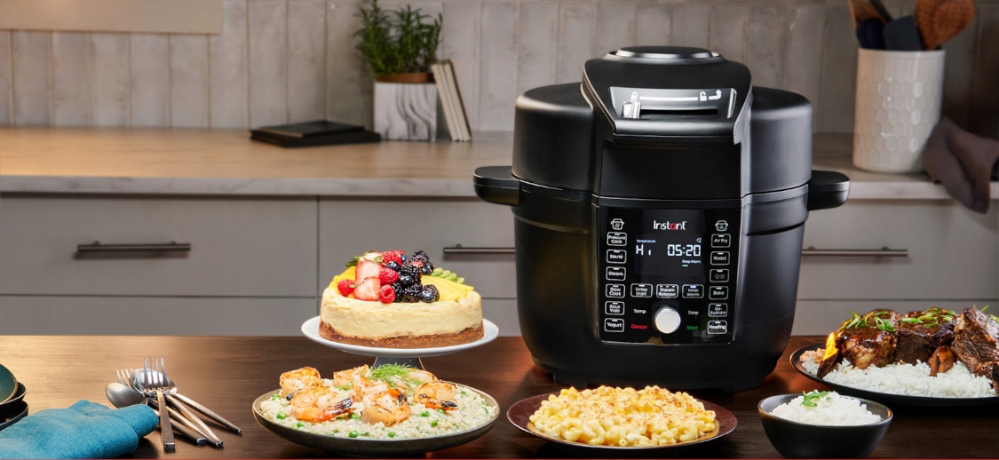 Instant Pot DC Ultimate Lid Air Fryer multicooker Pojemność 6.1 l
