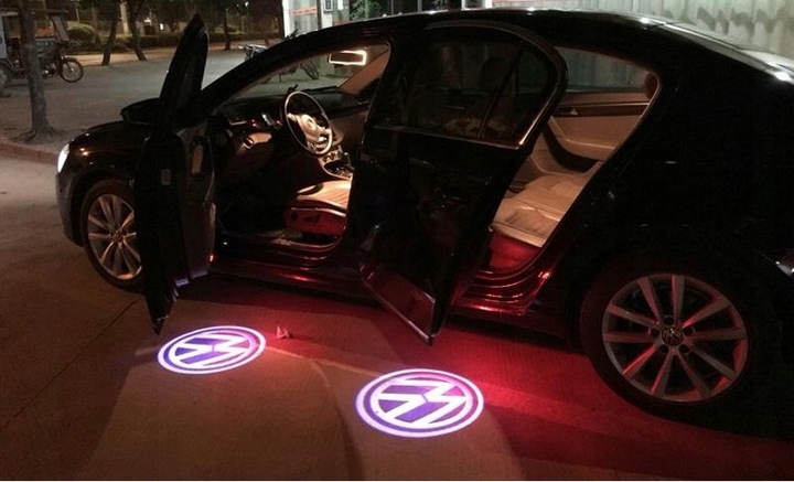 СВЕТОДИОДНЫЕ ПРОЕКТОРЫ ЛОГОТИПА VOLKSWAGEN GOLF SCIROCO PASSAT