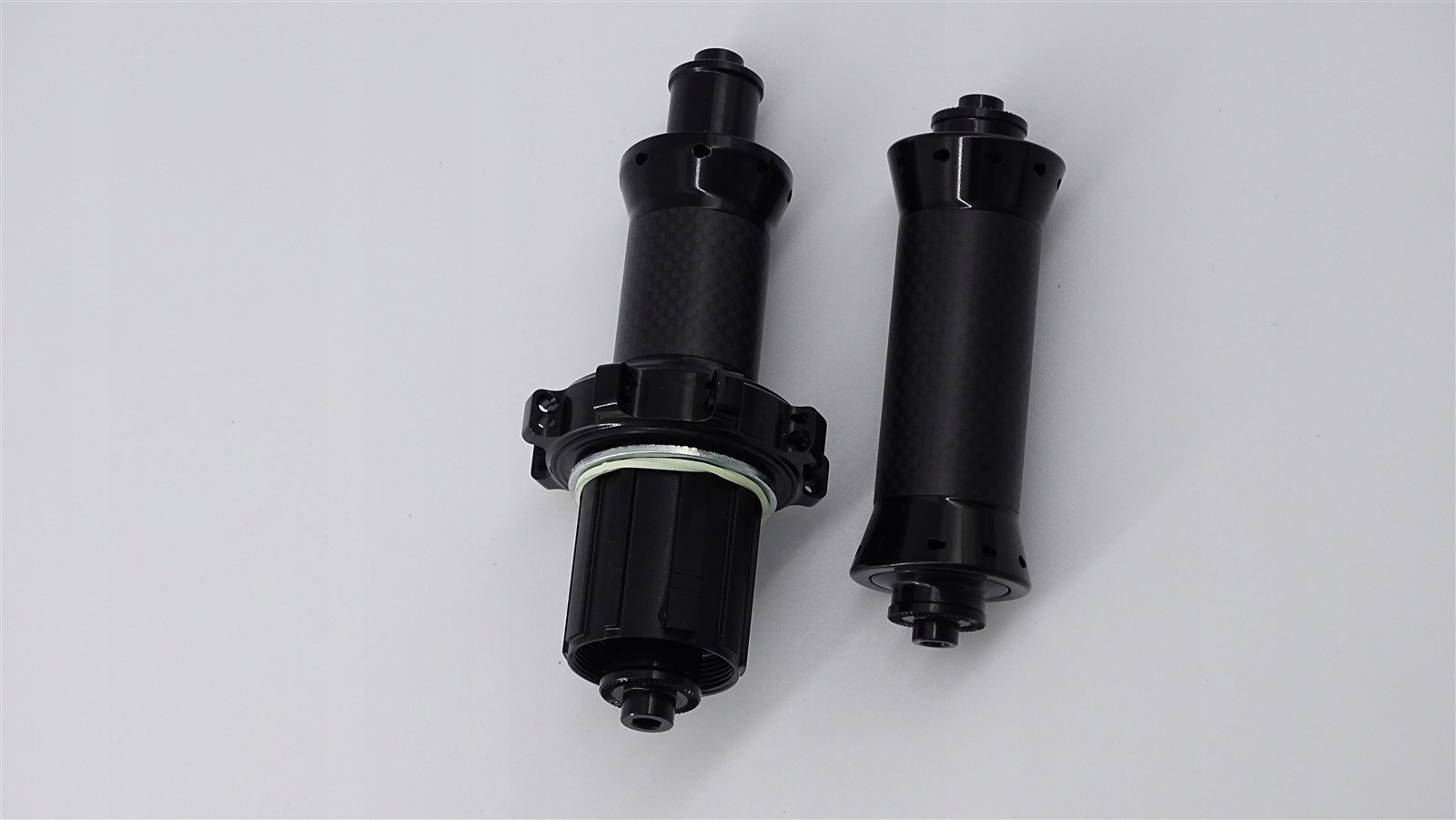 Piasty Szosa Carbon Straightpull 20H przód 24H tył Marka inna