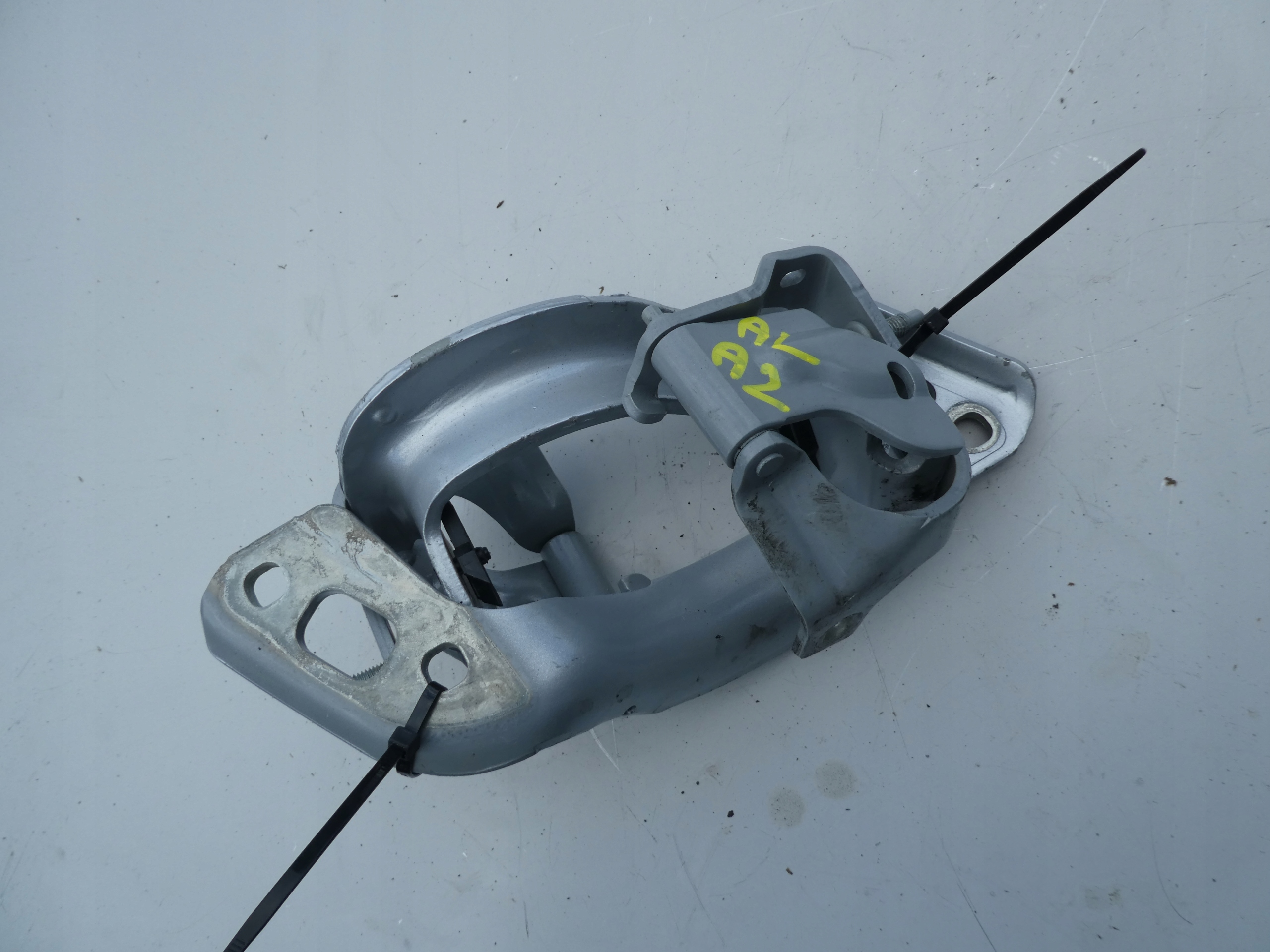 AUDI A4 B8 hinge bonnet 8K0827299 left
