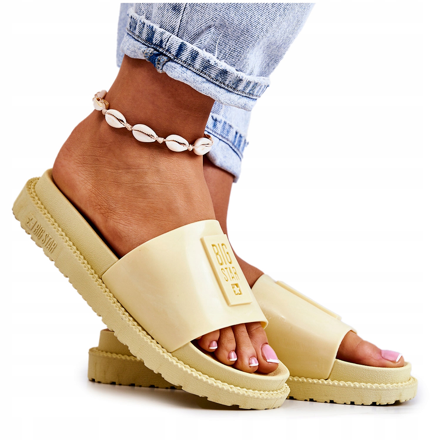 

Damskie Klapki Big Star JJ274A305 Żółte 38