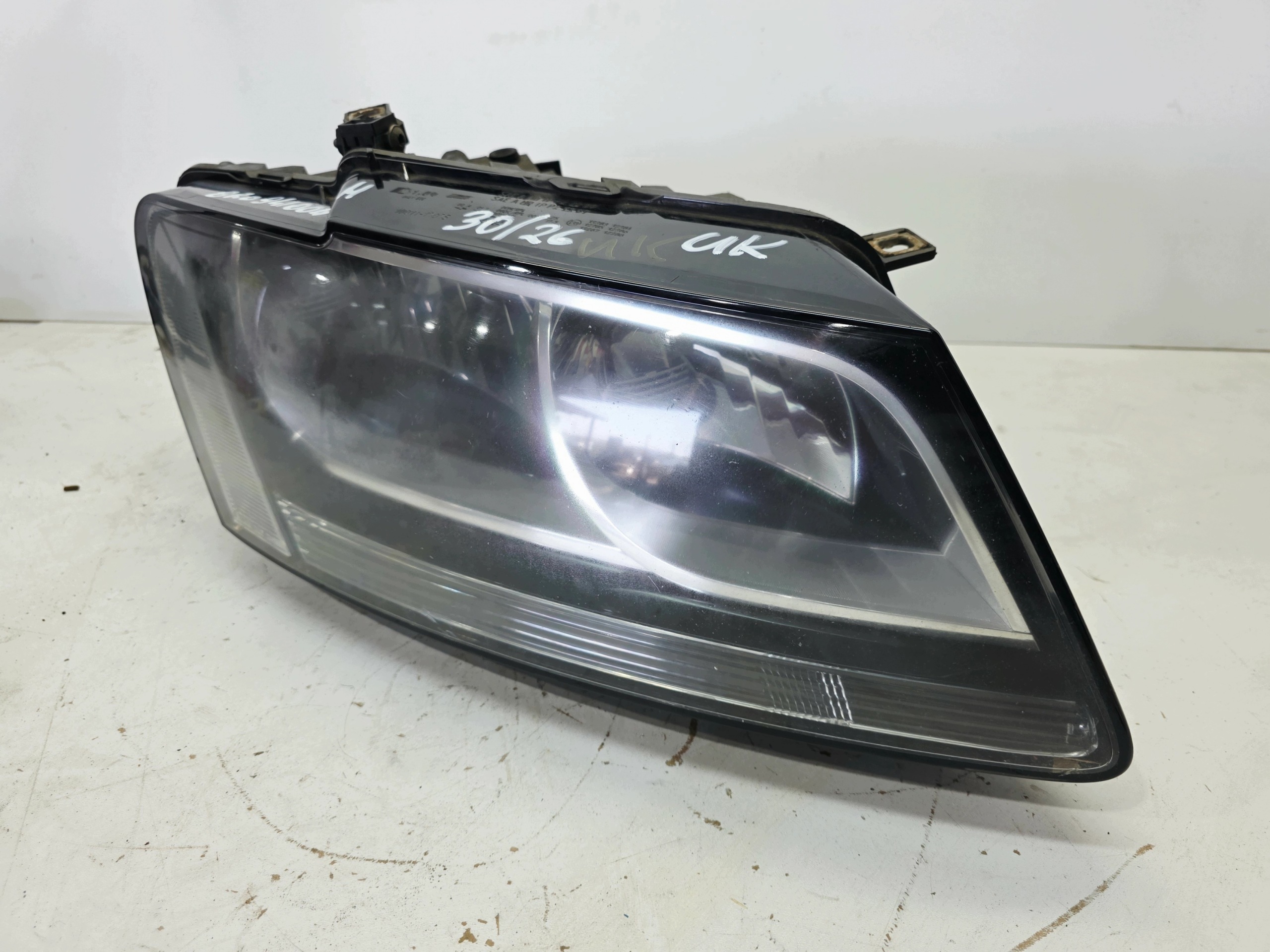 REFLEKTOR light right front AUDI Q5 8R 8R0941004M 30/26 UK