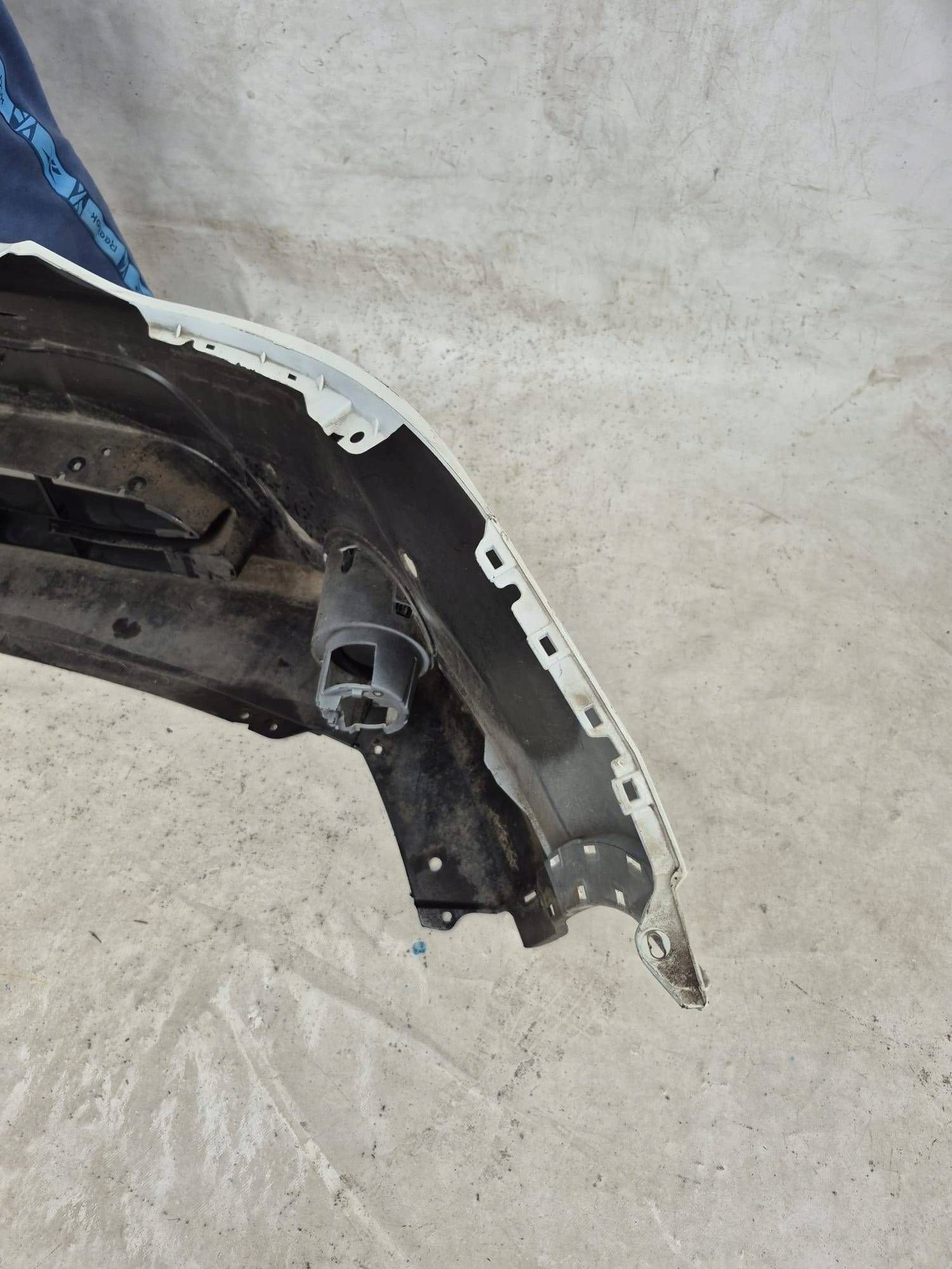 NISSAN QASHQAI II 2 14- bumper front front PDC
