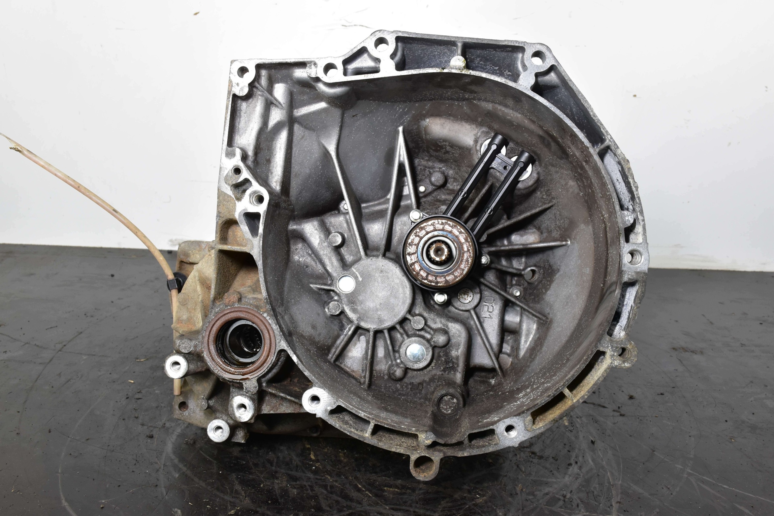 gearbox, manual FORD TRANSIT COURIER 1.5 TDCI 75KM BA6R7002ABE
