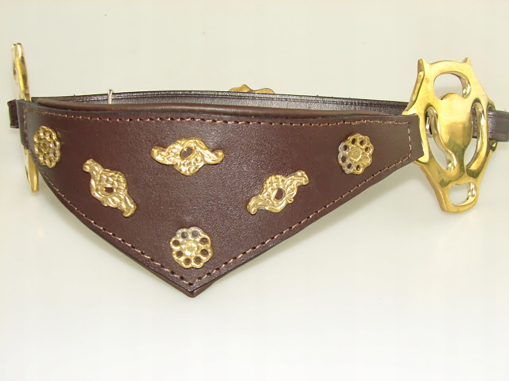 HACKAMORE SKÓRZANE ROZ. FULL Materiał wykonania stal nierdzewna